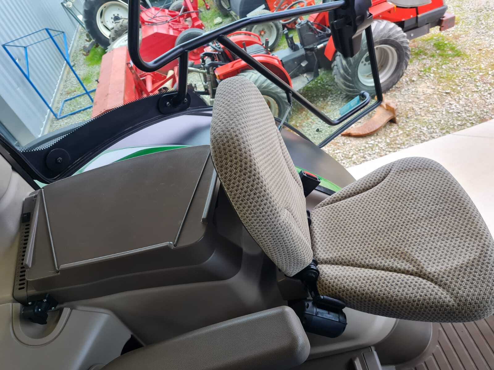 JOHN DEERE 6195R