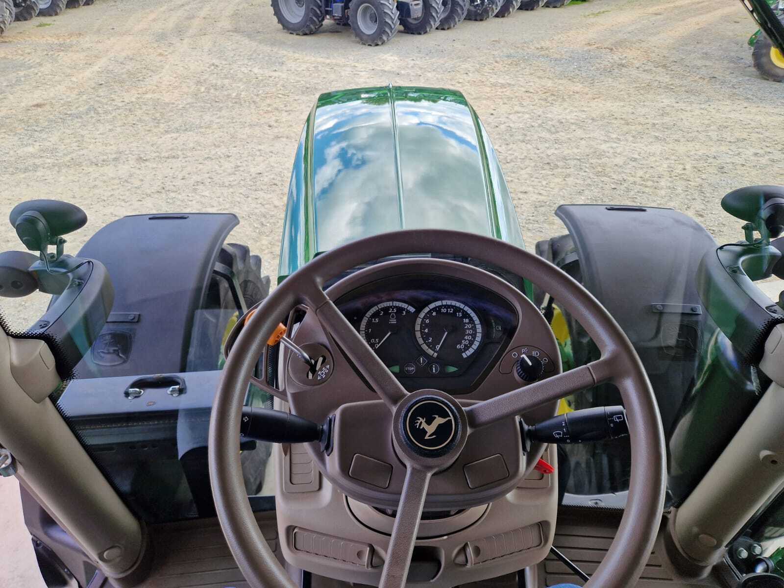 JOHN DEERE 6195R
