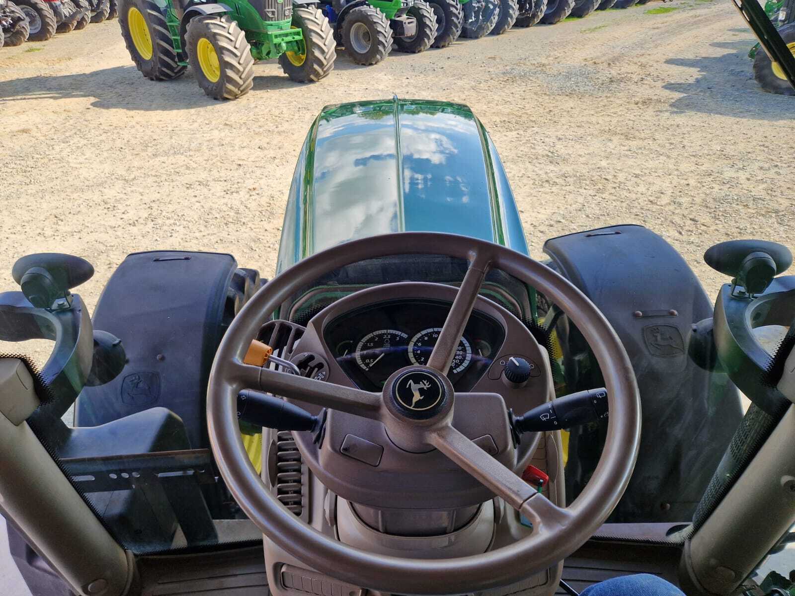 JOHN DEERE 6210R AP
