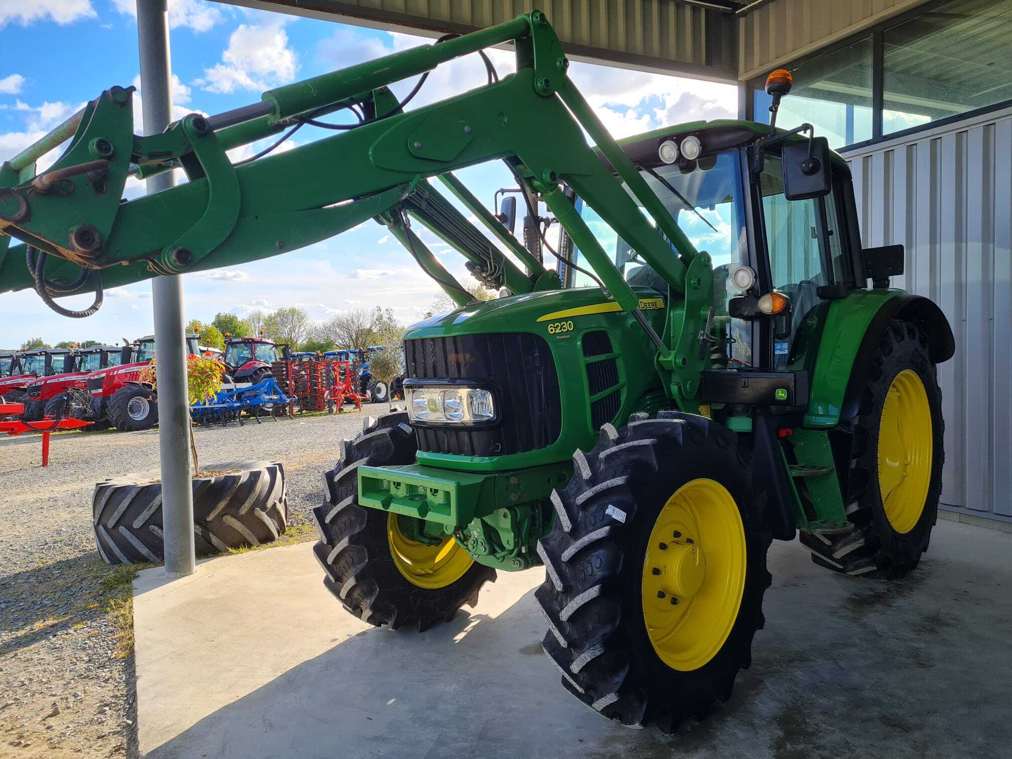 JOHN DEERE 6230 PREMIUM