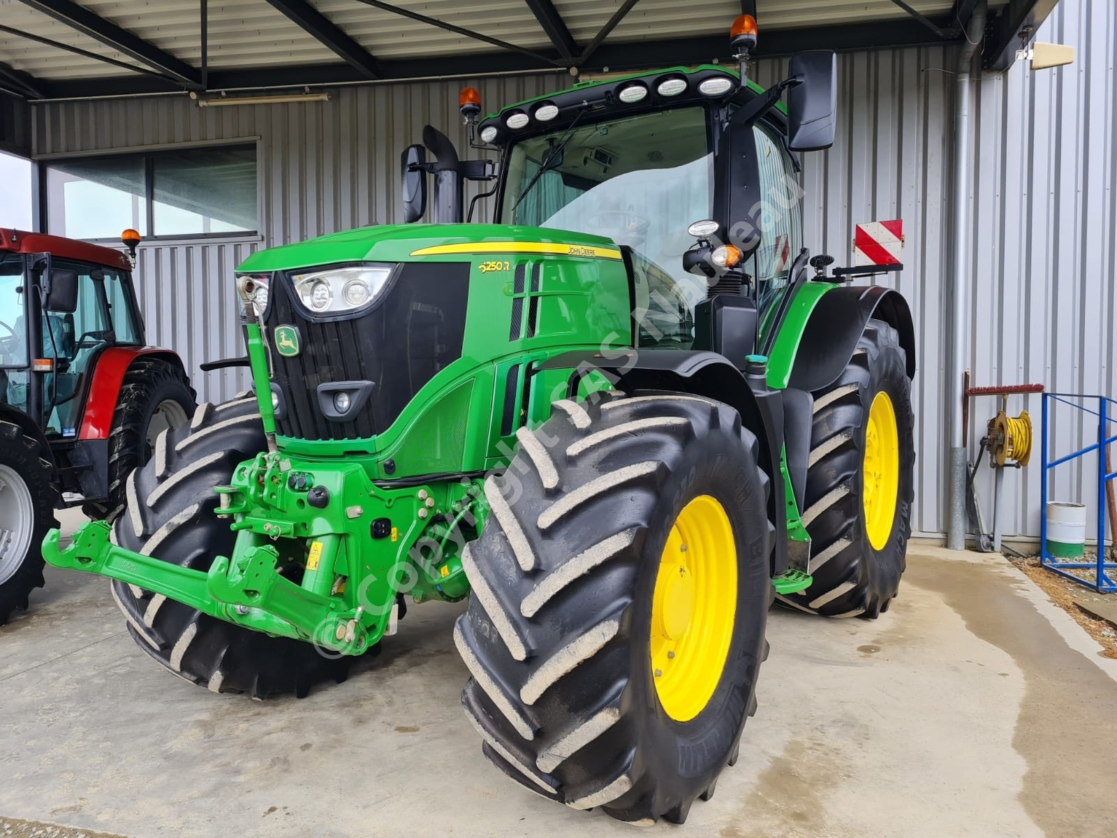 JOHN DEERE 6250R