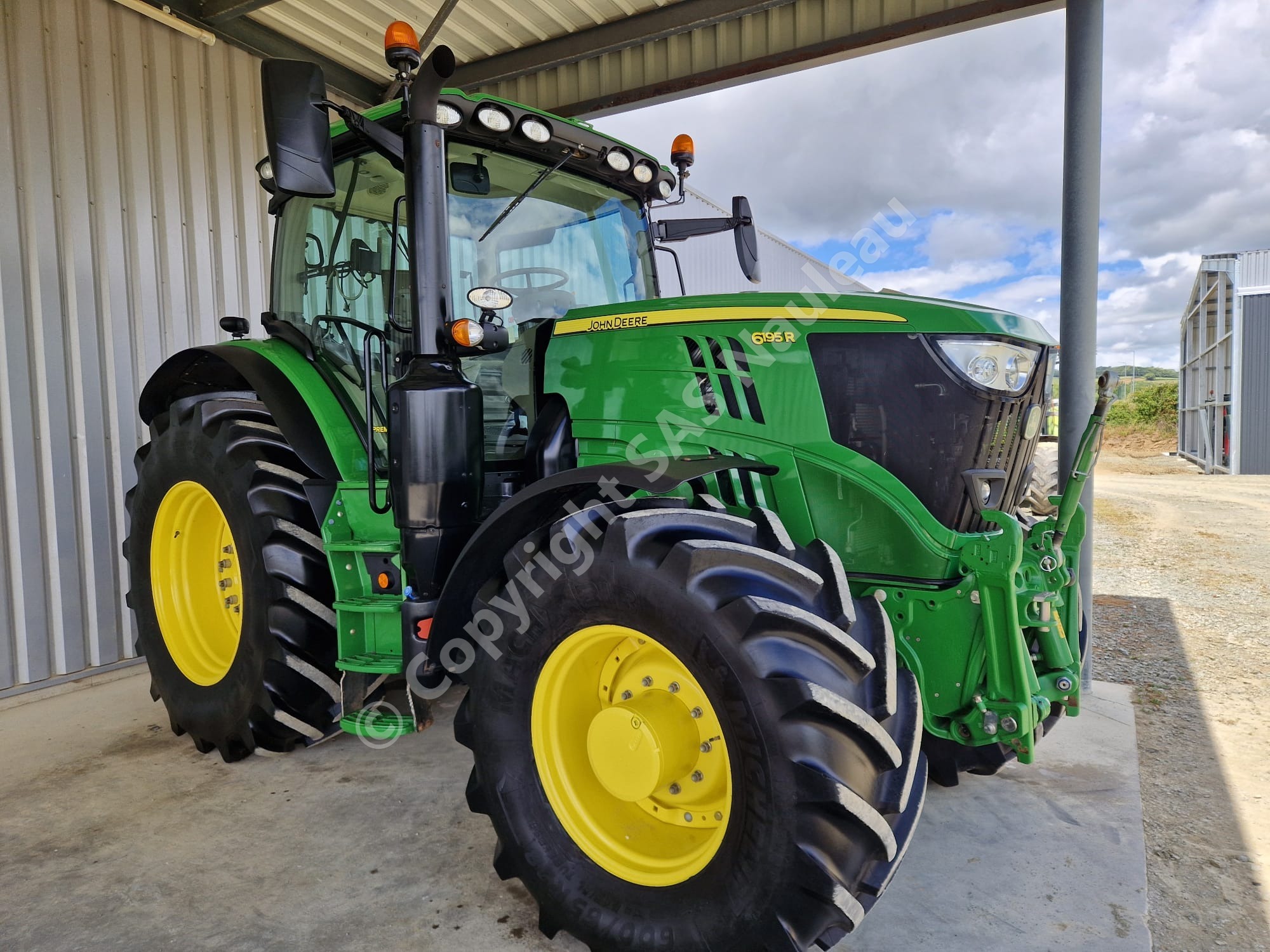 JOHN DEERE 6250R