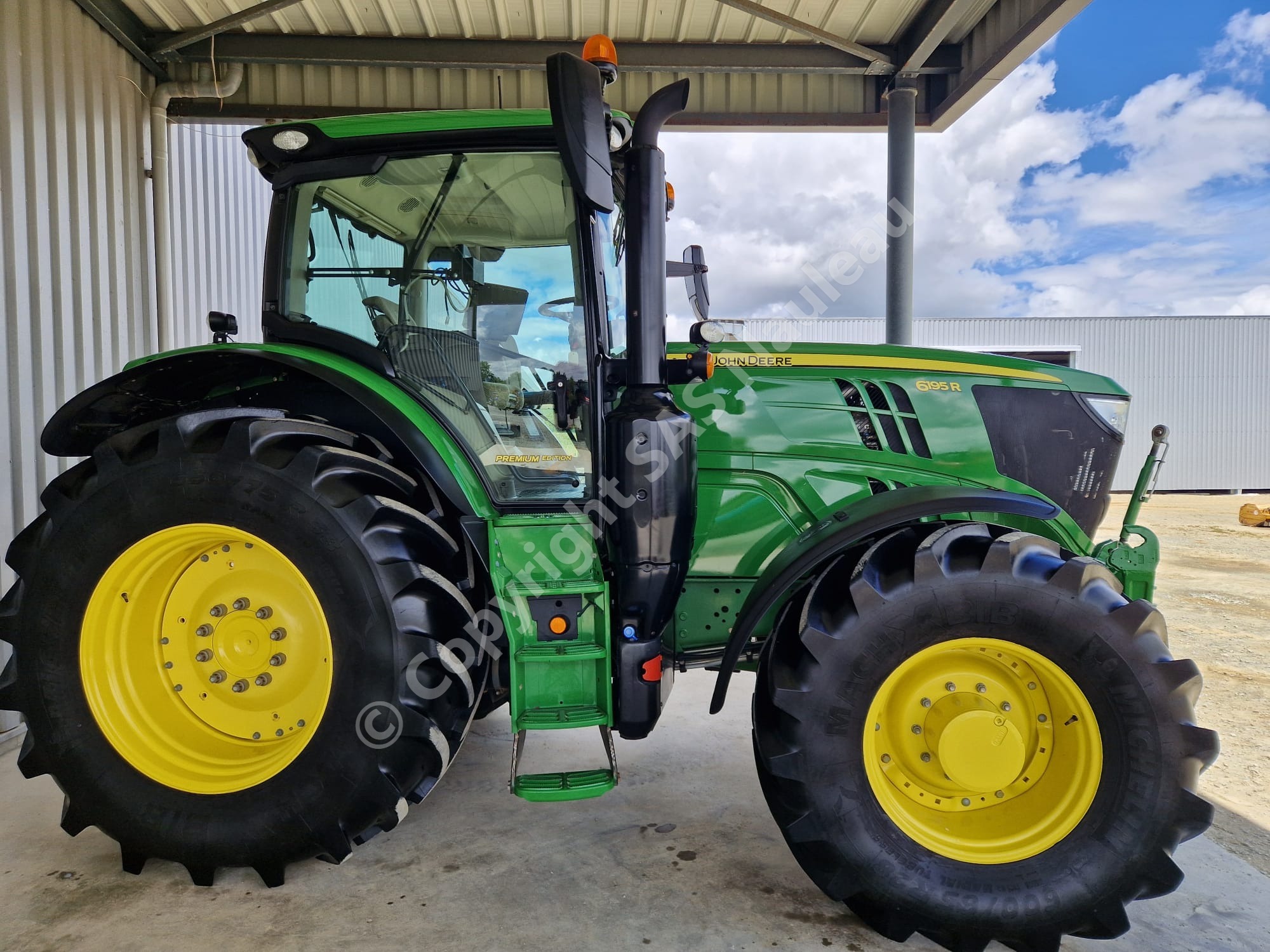 JOHN DEERE 6250R