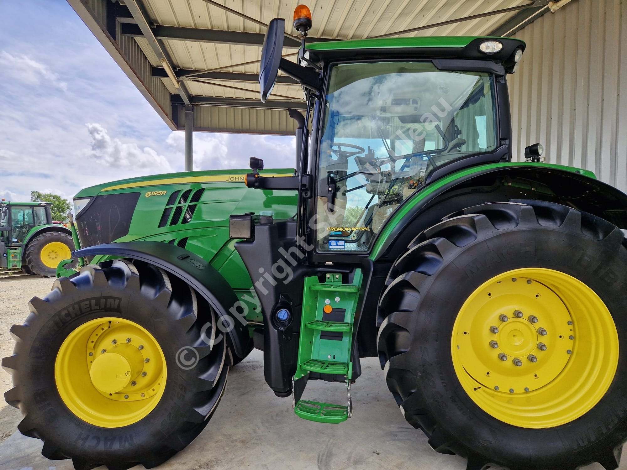 JOHN DEERE 6250R