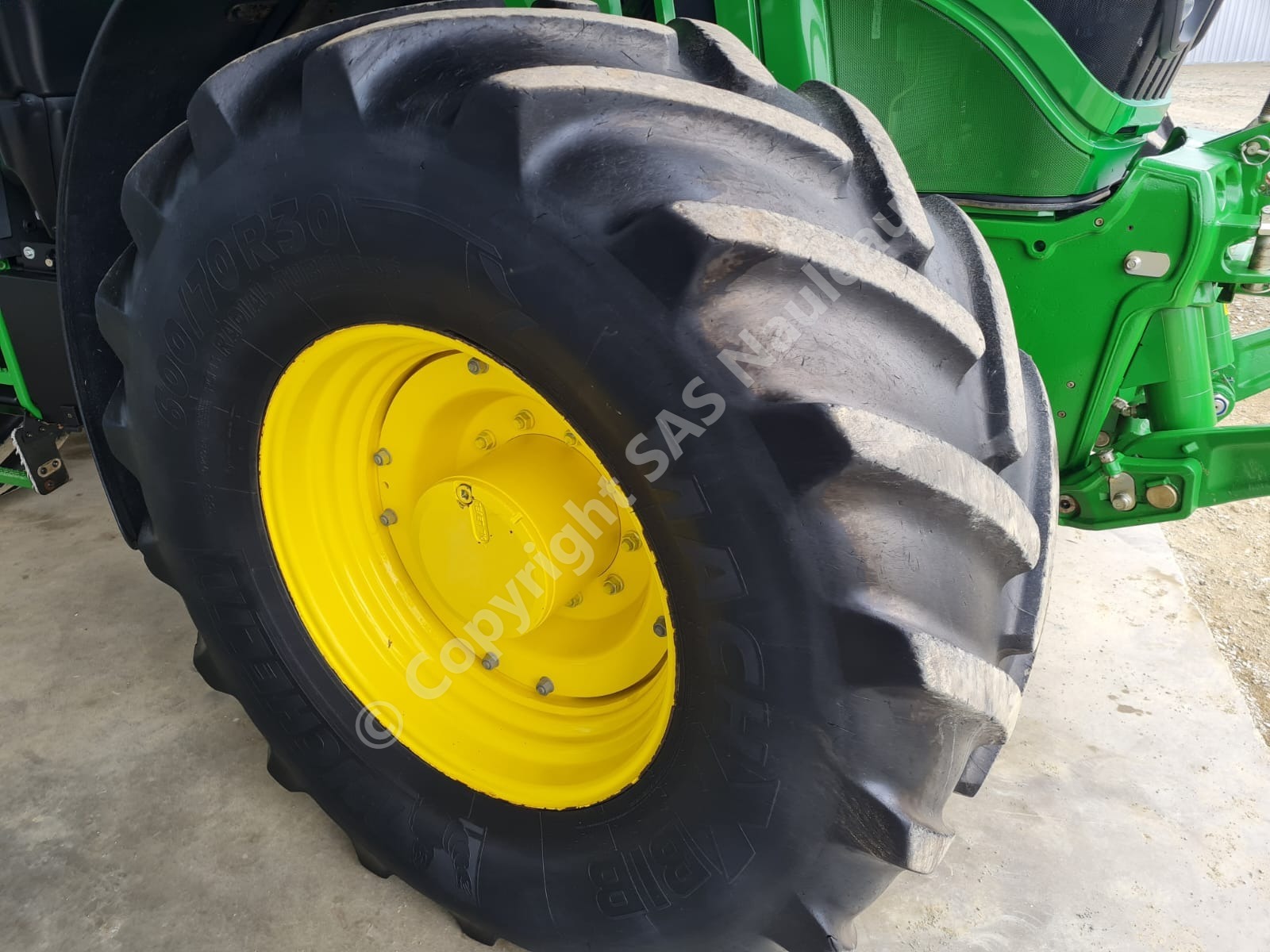 JOHN DEERE 6250R