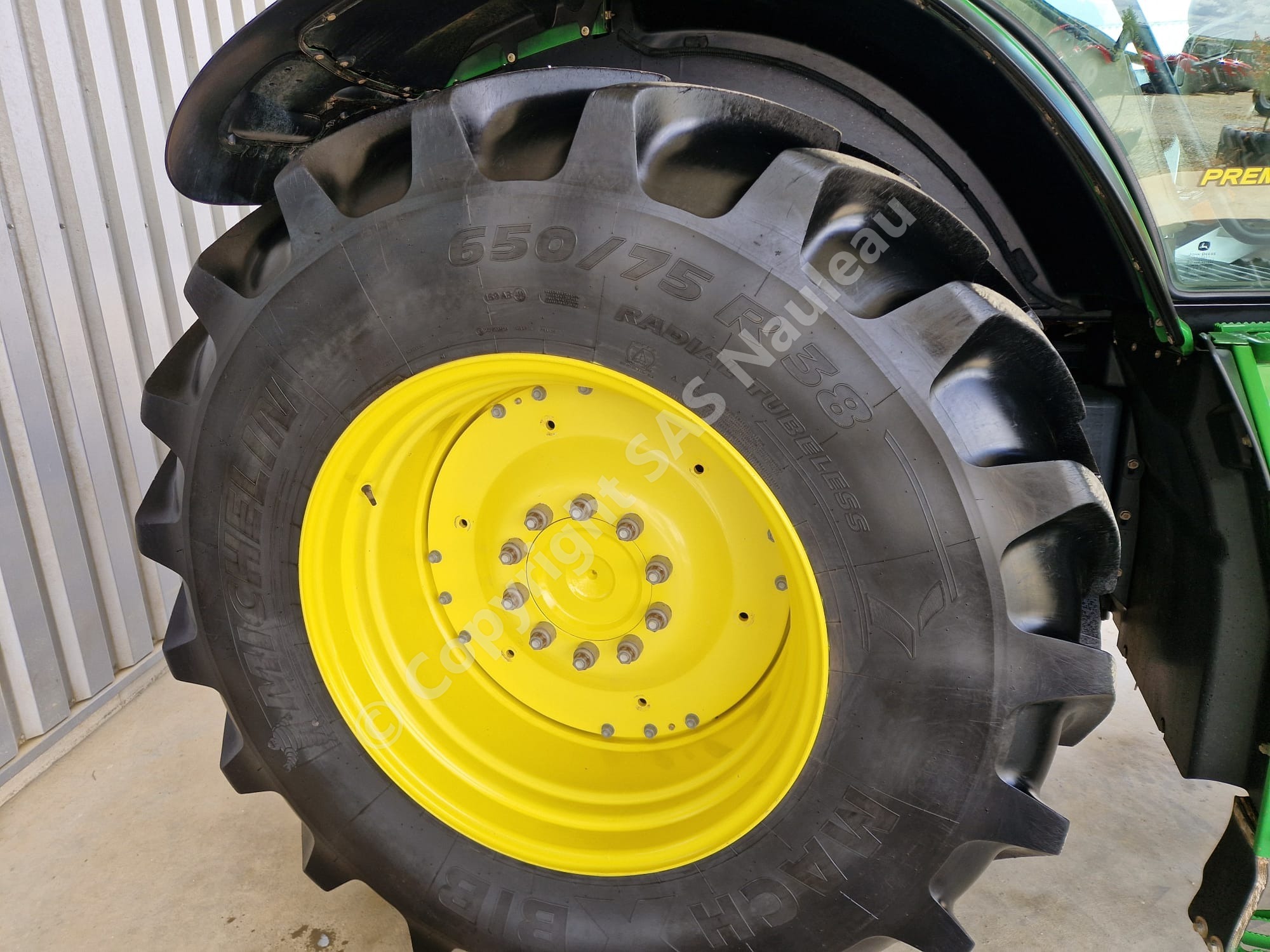JOHN DEERE 6250R