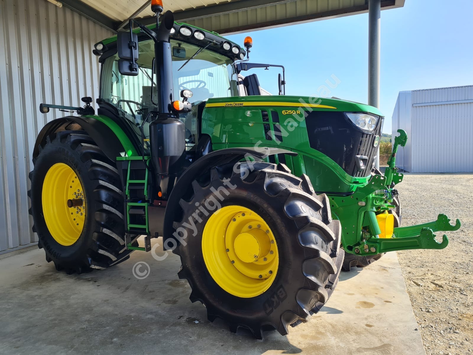 JOHN DEERE 6250R