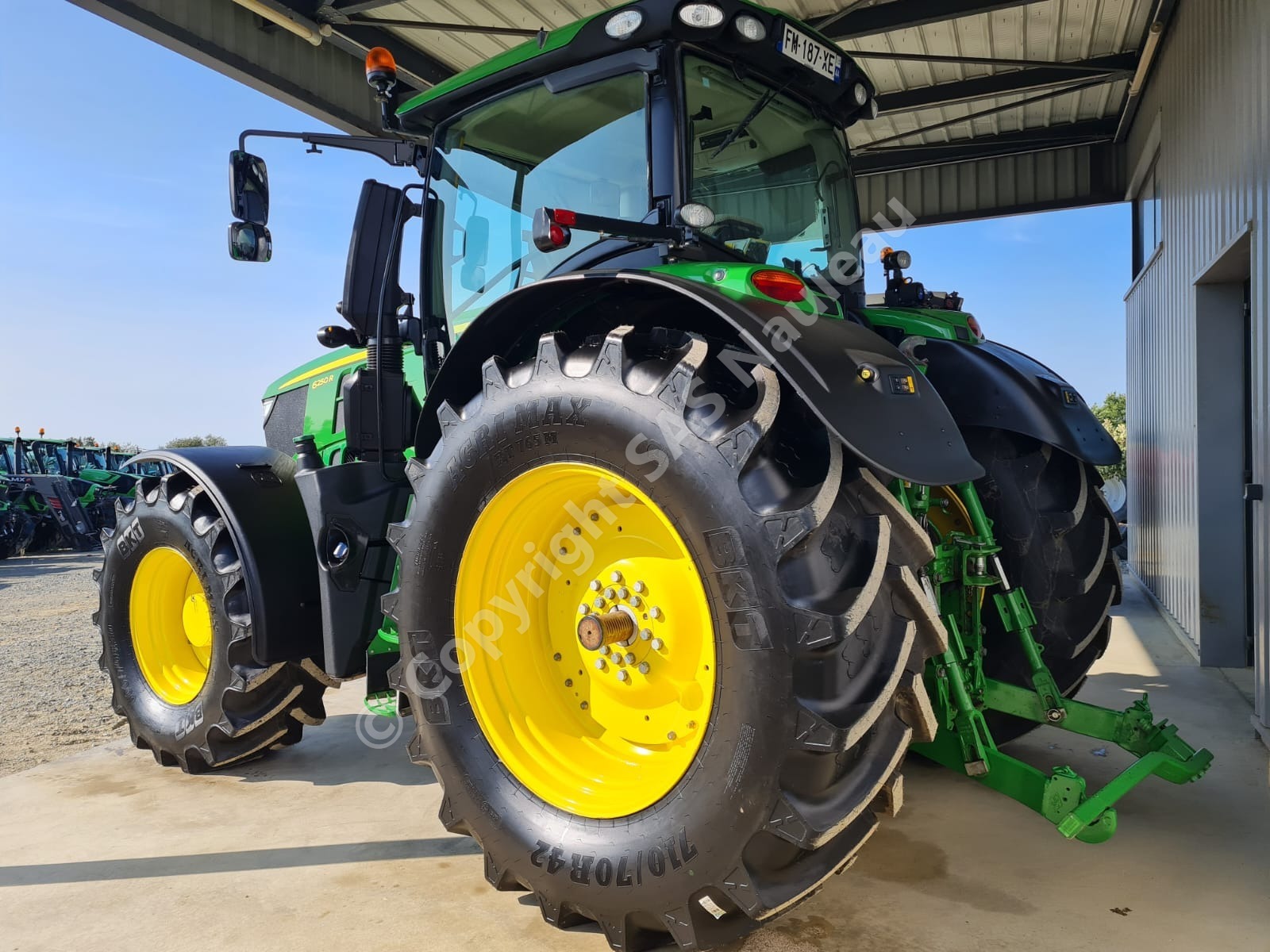 JOHN DEERE 6250R