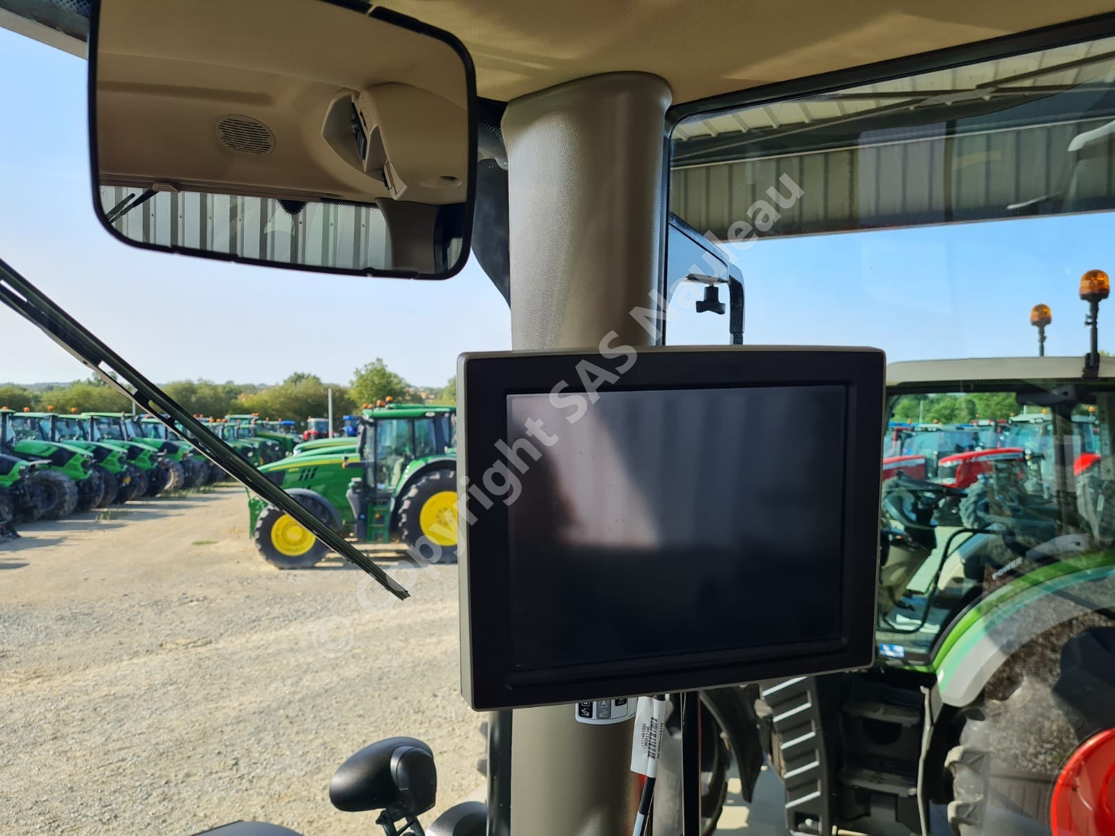 JOHN DEERE 6250R