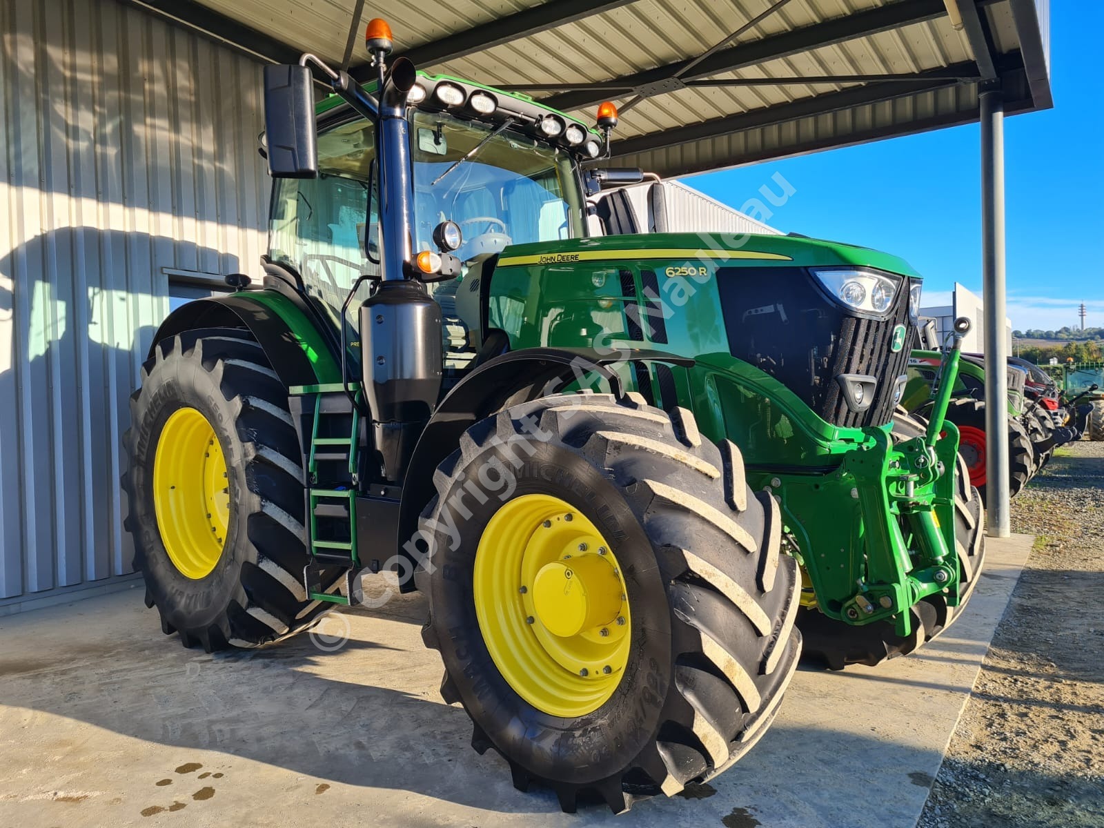 JOHN DEERE 6250R COMMANDPRO