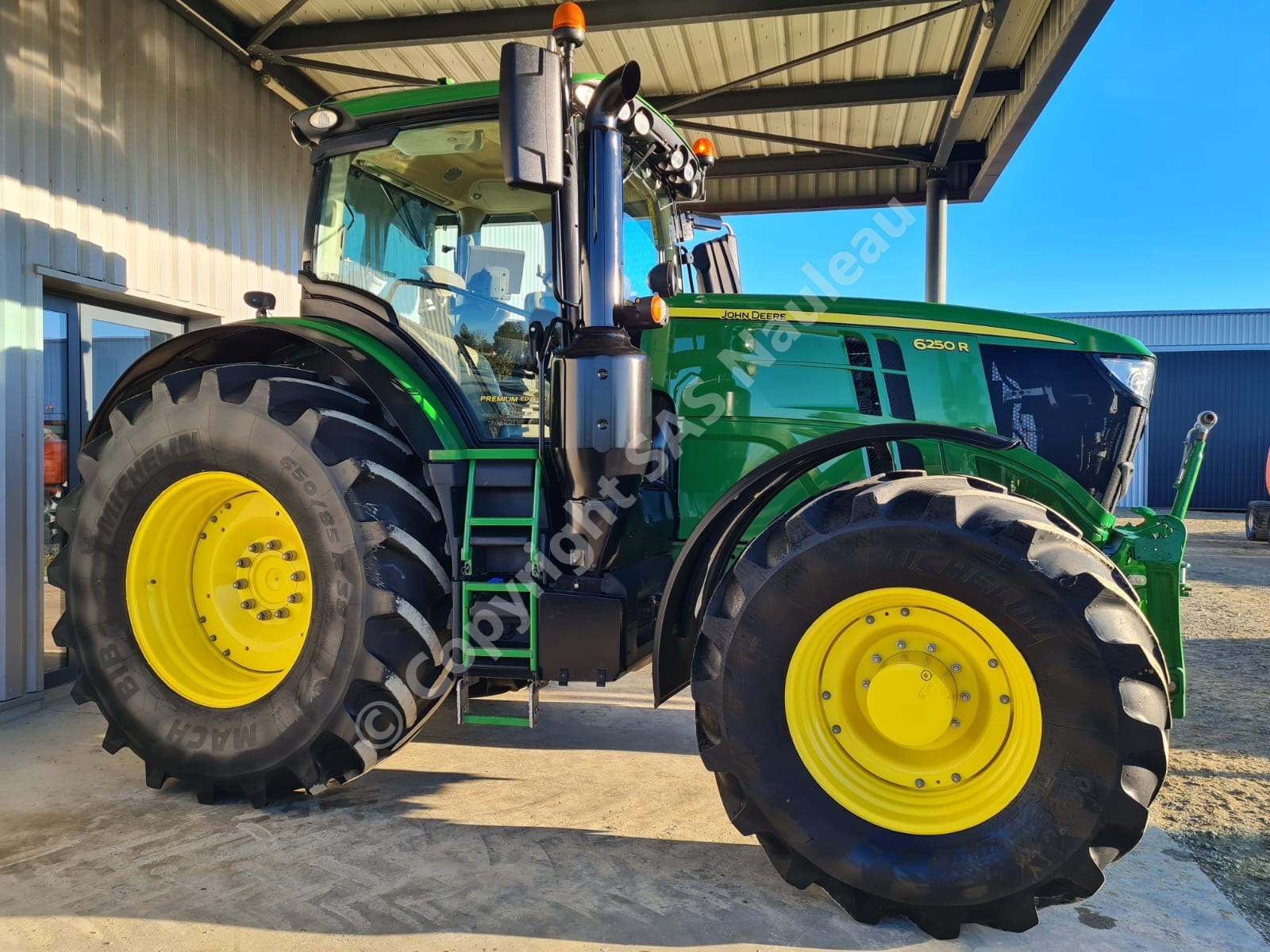 JOHN DEERE 6250R COMMANDPRO