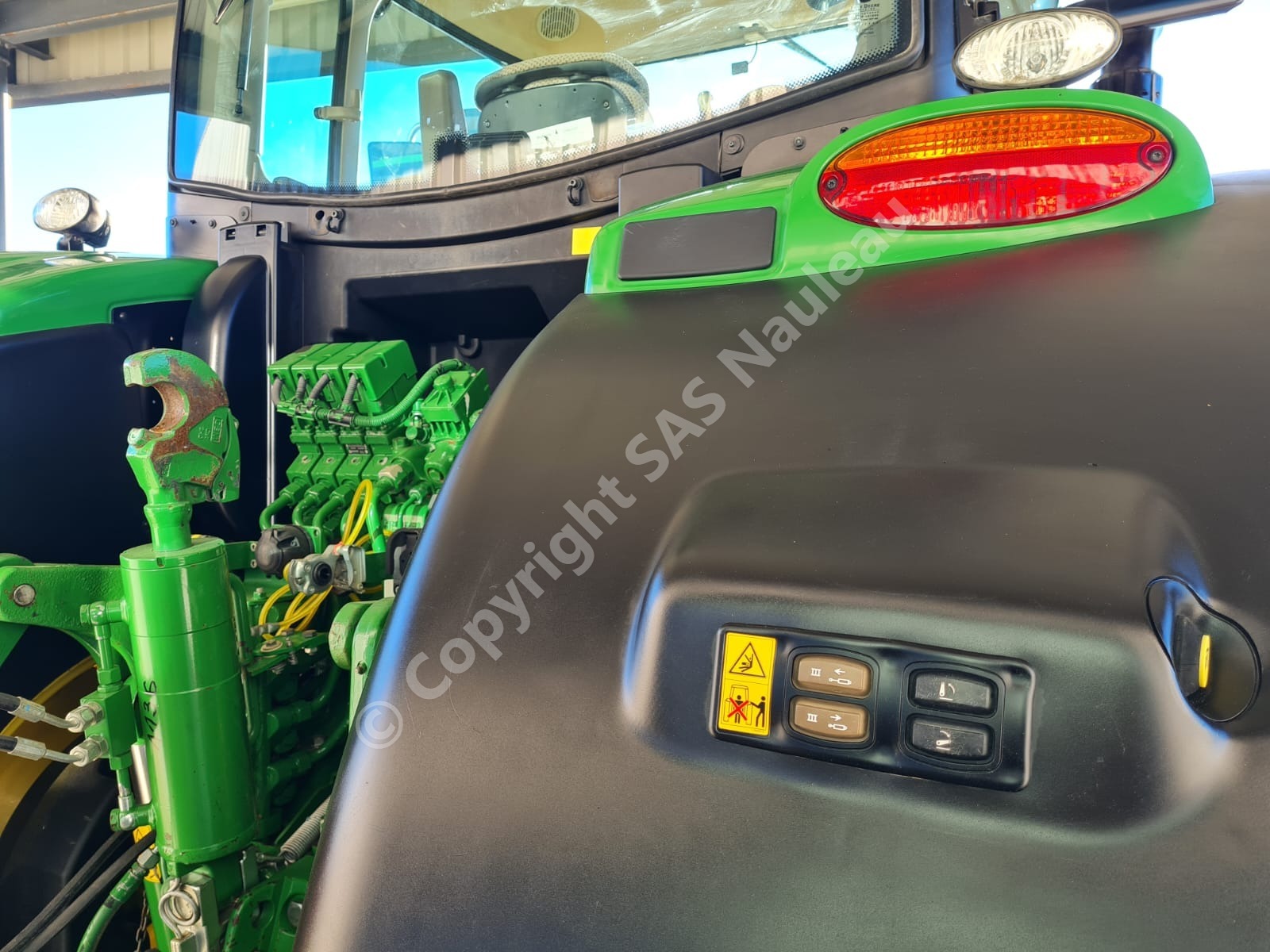JOHN DEERE 6250R COMMANDPRO