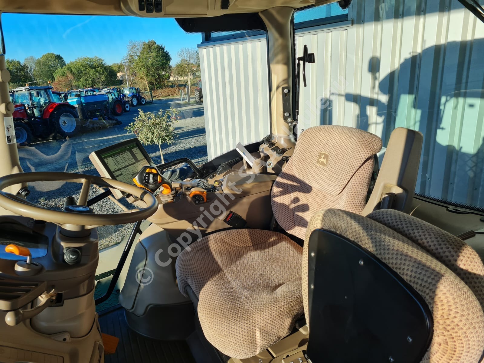 JOHN DEERE 6250R COMMANDPRO
