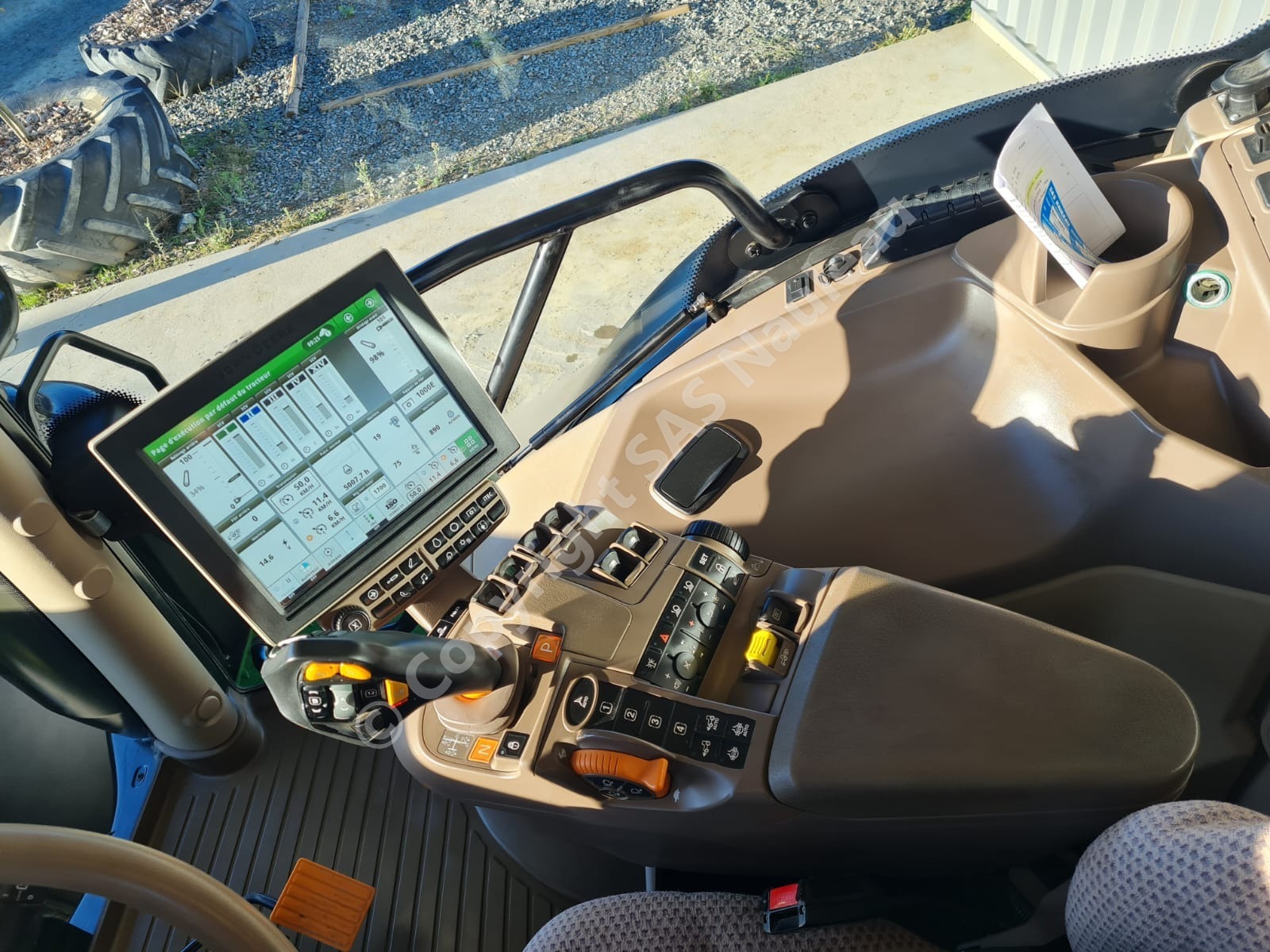 JOHN DEERE 6250R COMMANDPRO