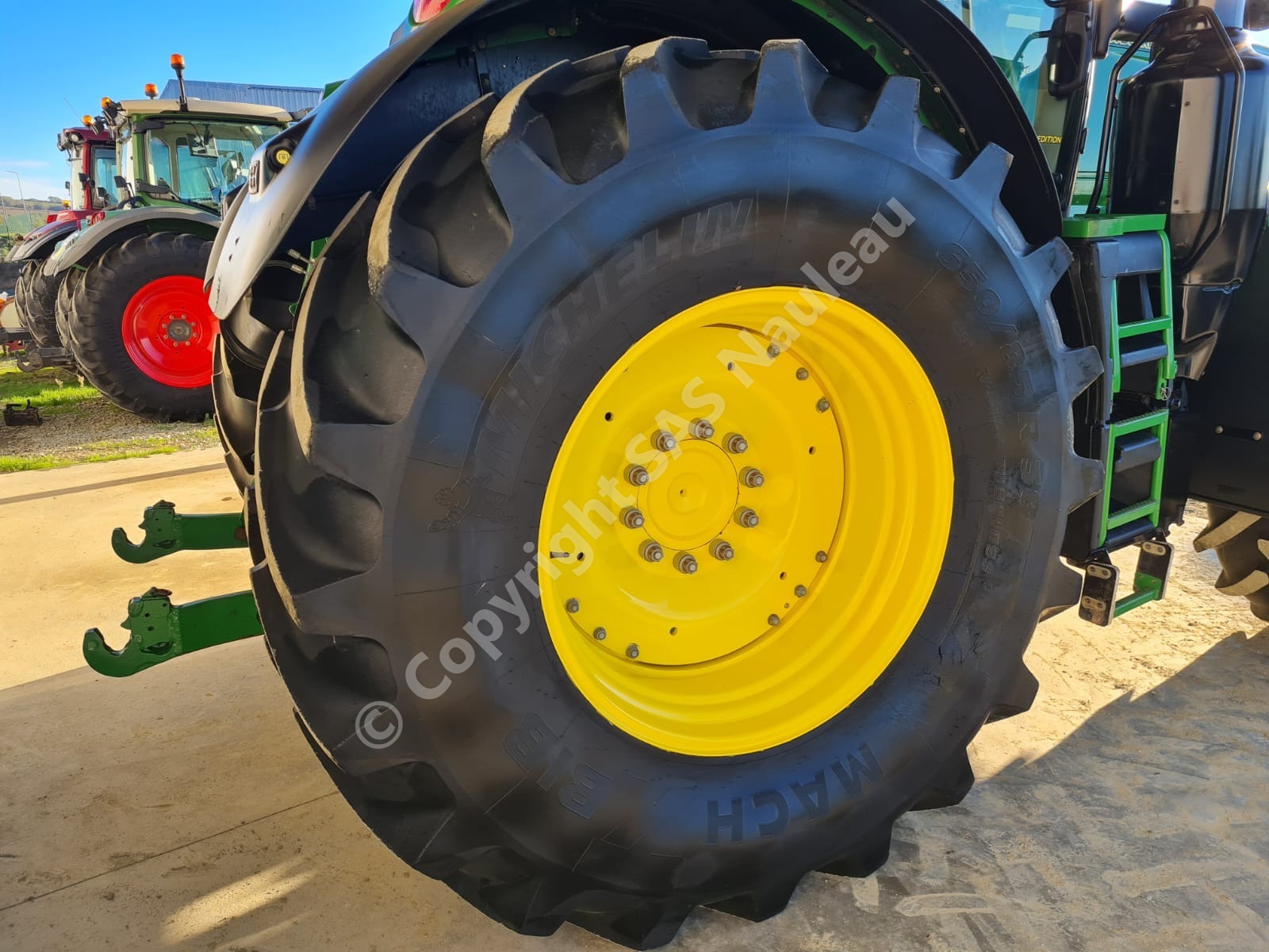 JOHN DEERE 6250R COMMANDPRO