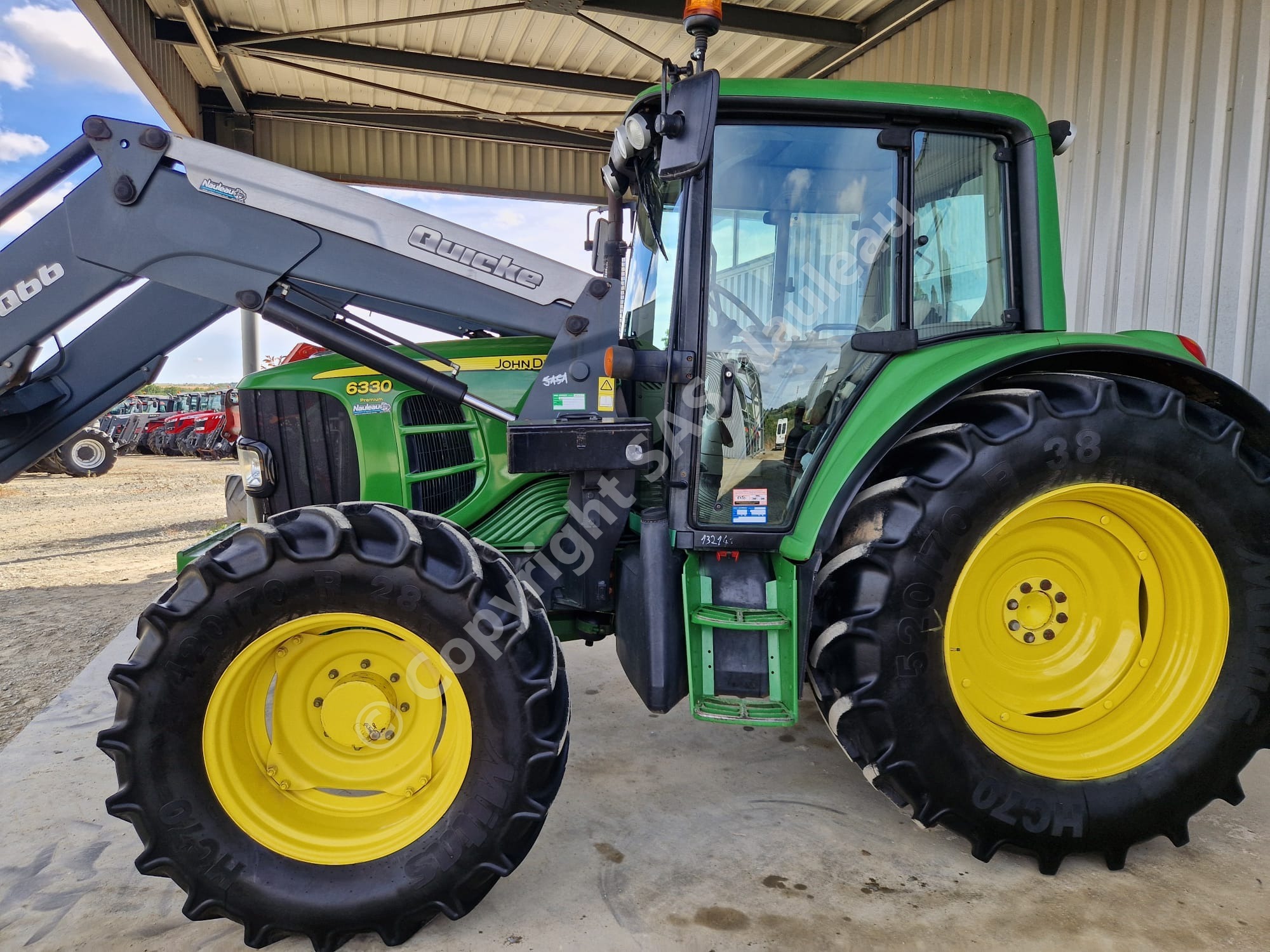 JOHN DEERE 6330 PREMIUM