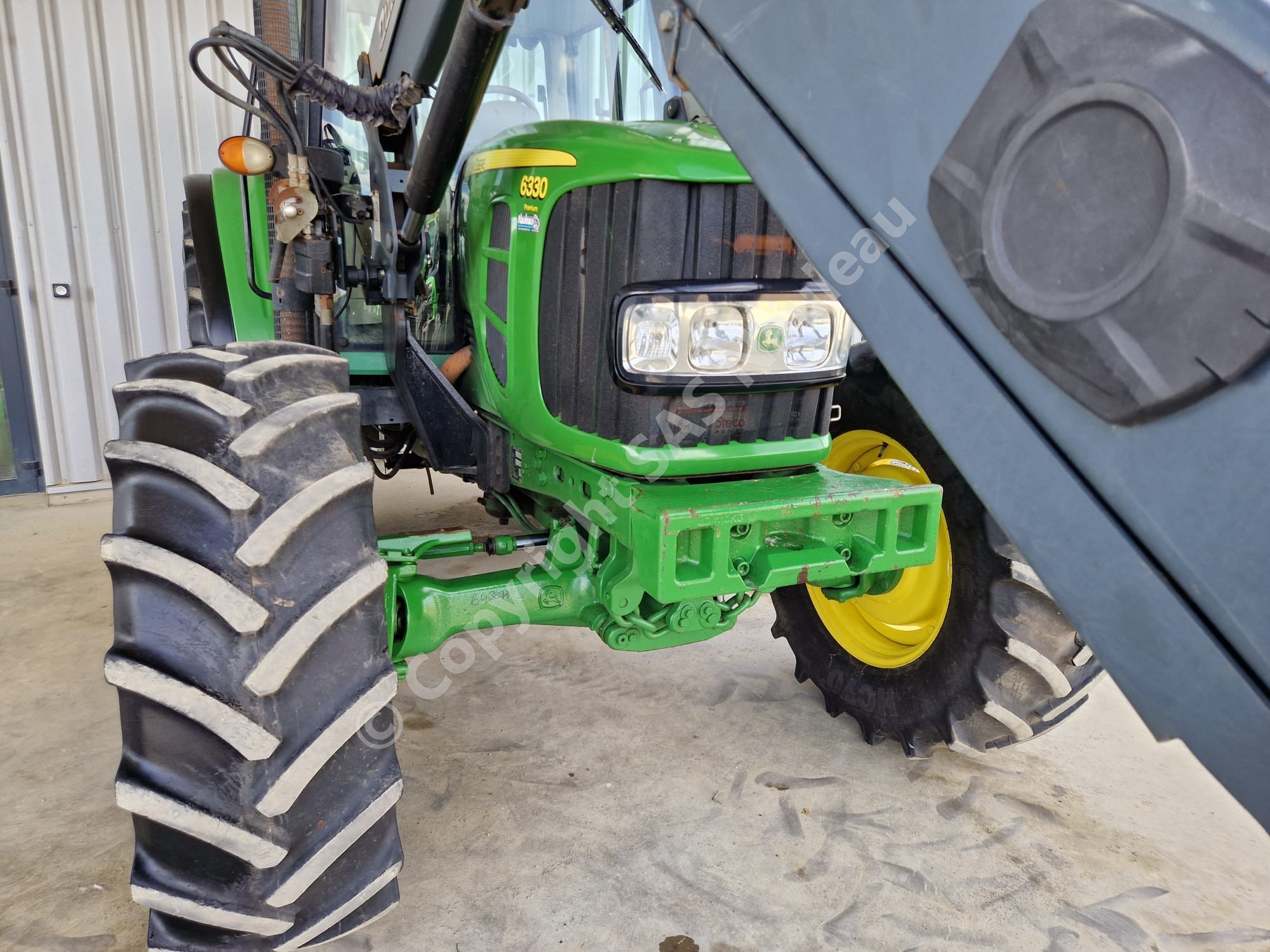 JOHN DEERE 6330 PREMIUM