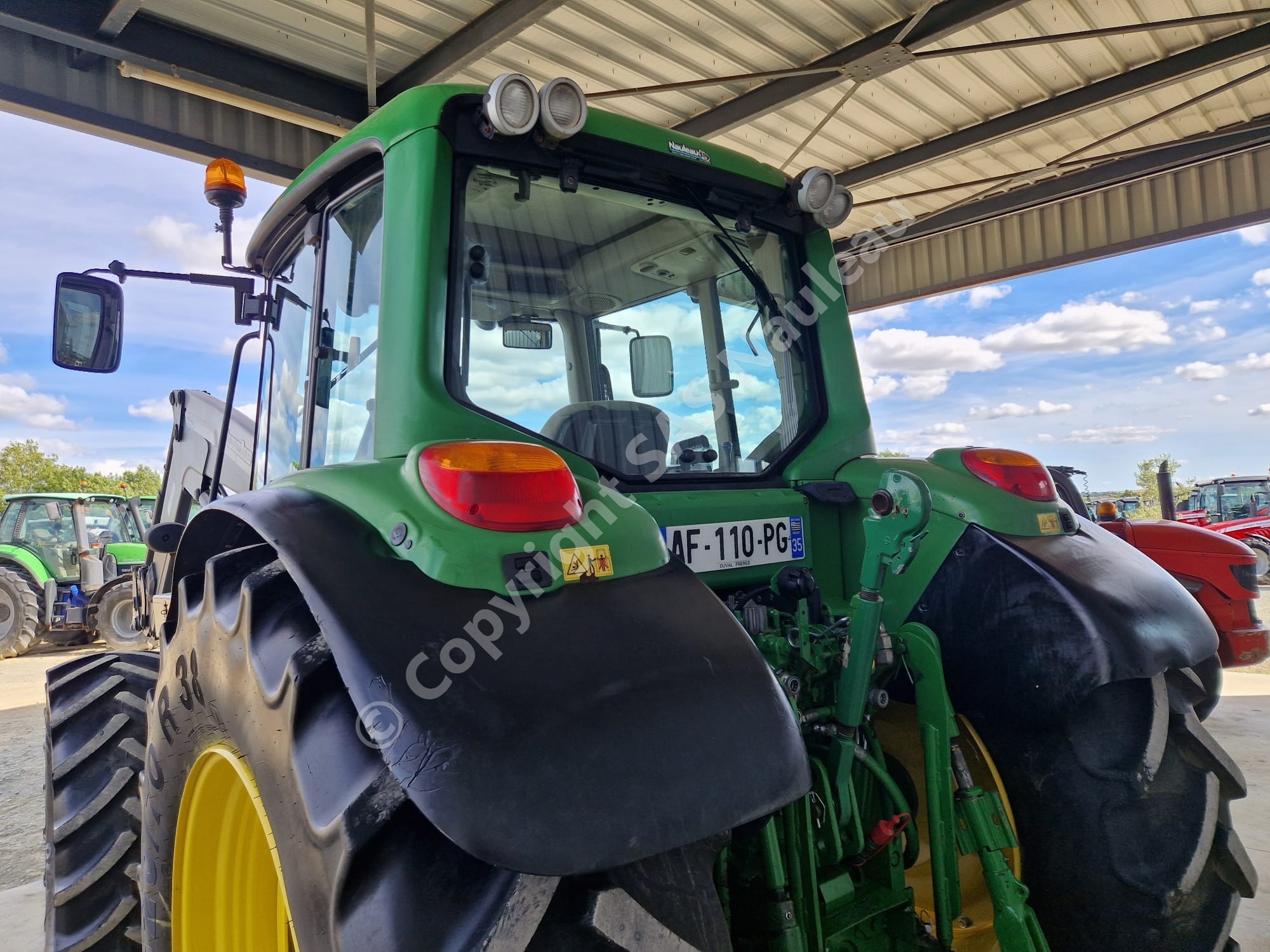 JOHN DEERE 6330 PREMIUM