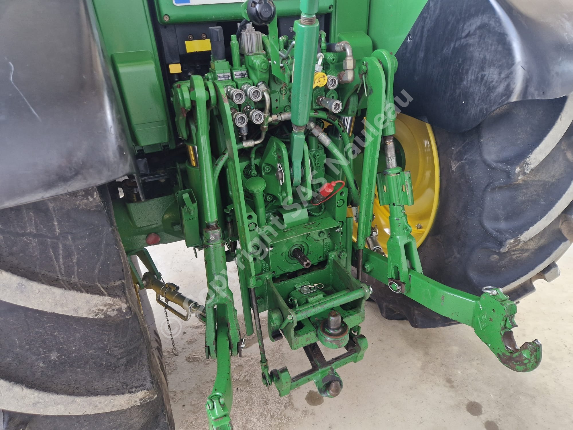 JOHN DEERE 6330 PREMIUM