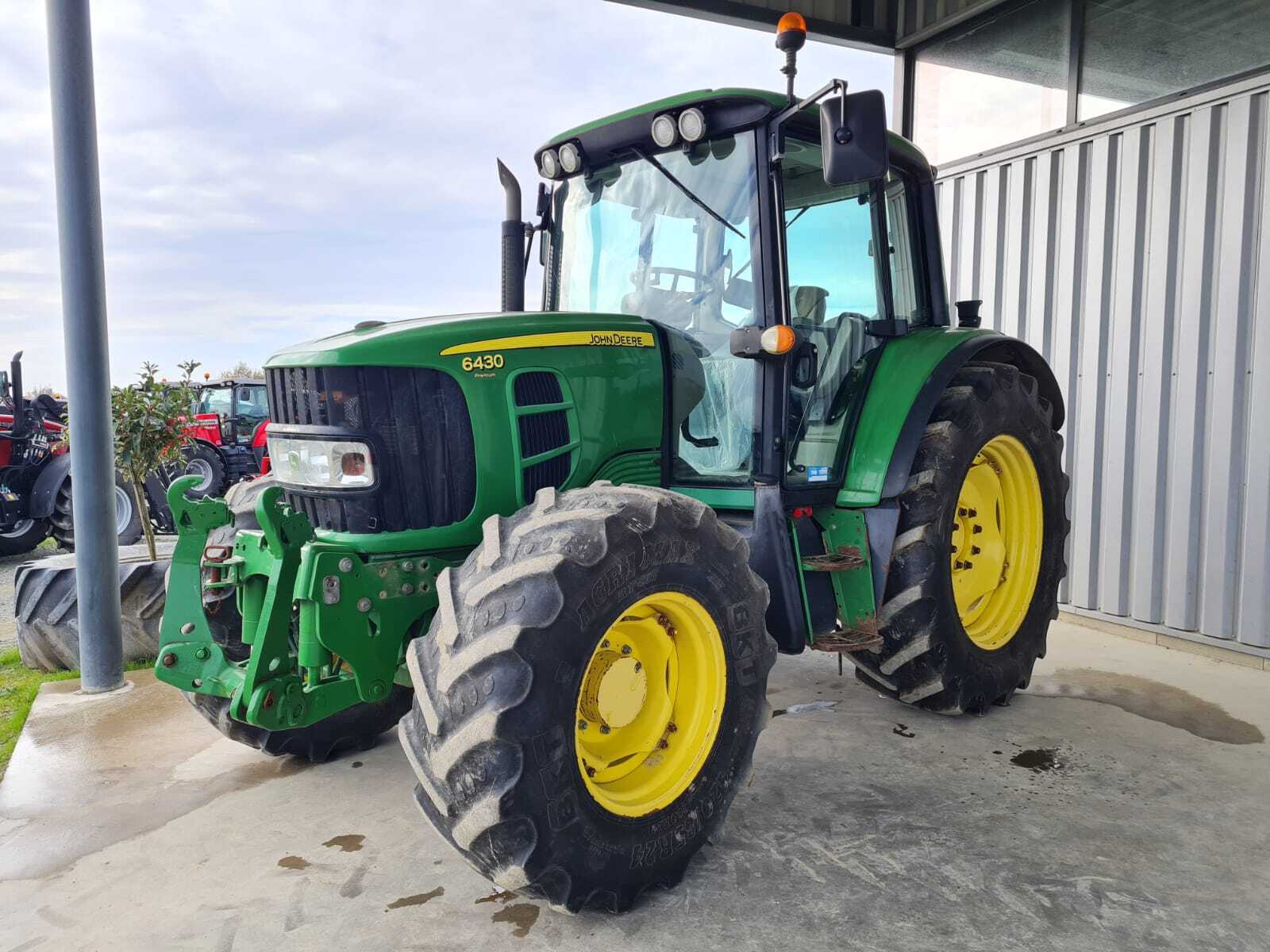 JOHN DEERE 6430 PREMIUM