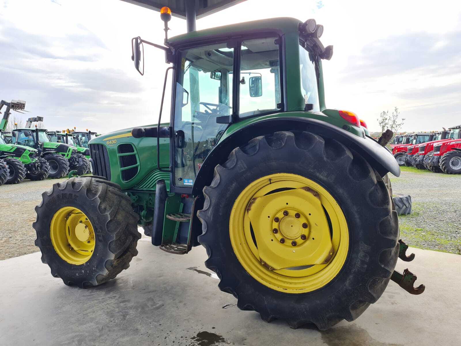 JOHN DEERE 6430 PREMIUM