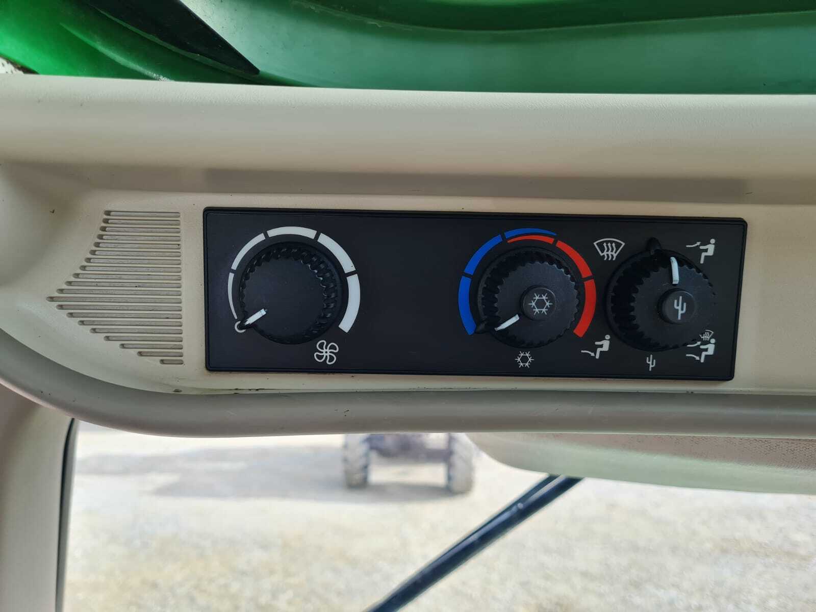 JOHN DEERE 6430 PREMIUM