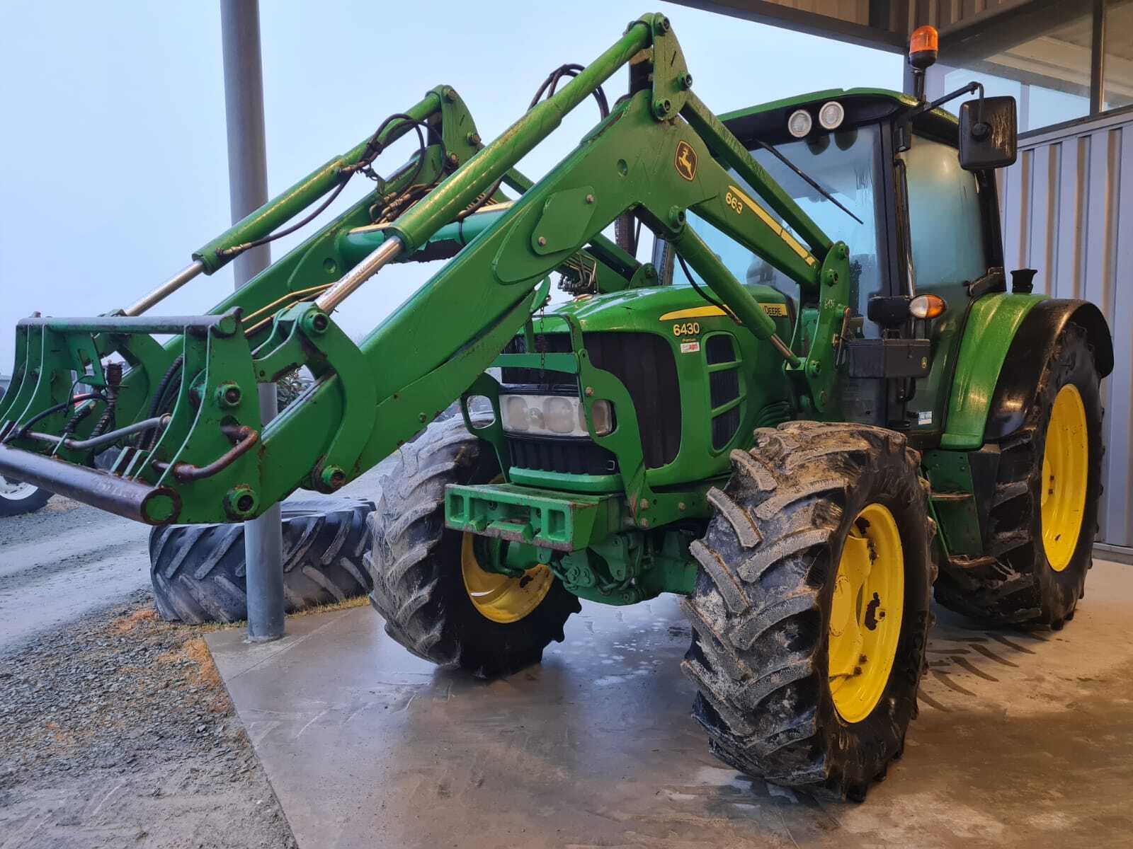JOHN DEERE 6430 PREMIUM