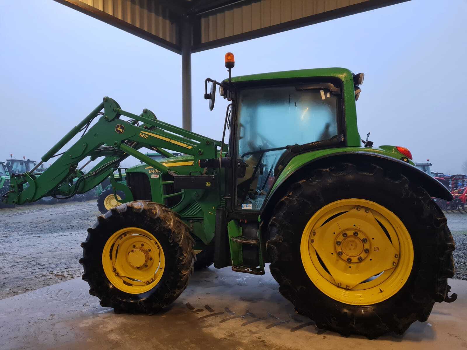 JOHN DEERE 6430 PREMIUM