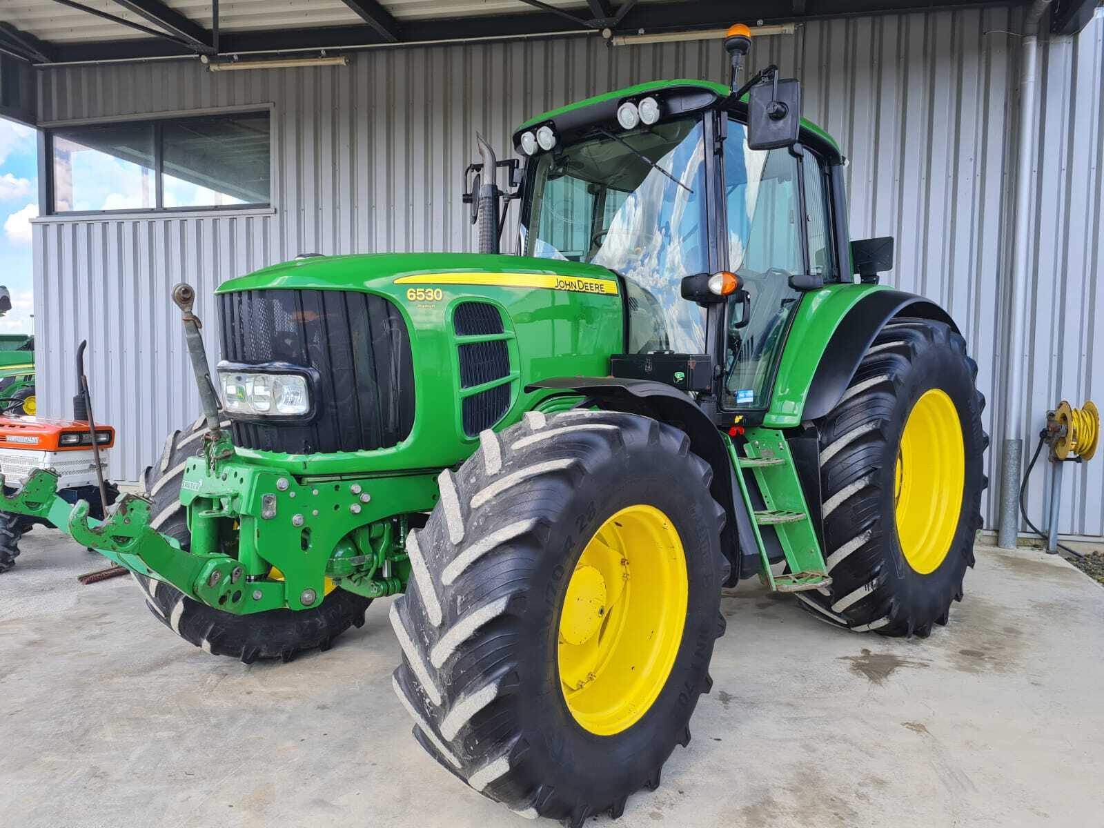 JOHN DEERE 6530 PREMIUM