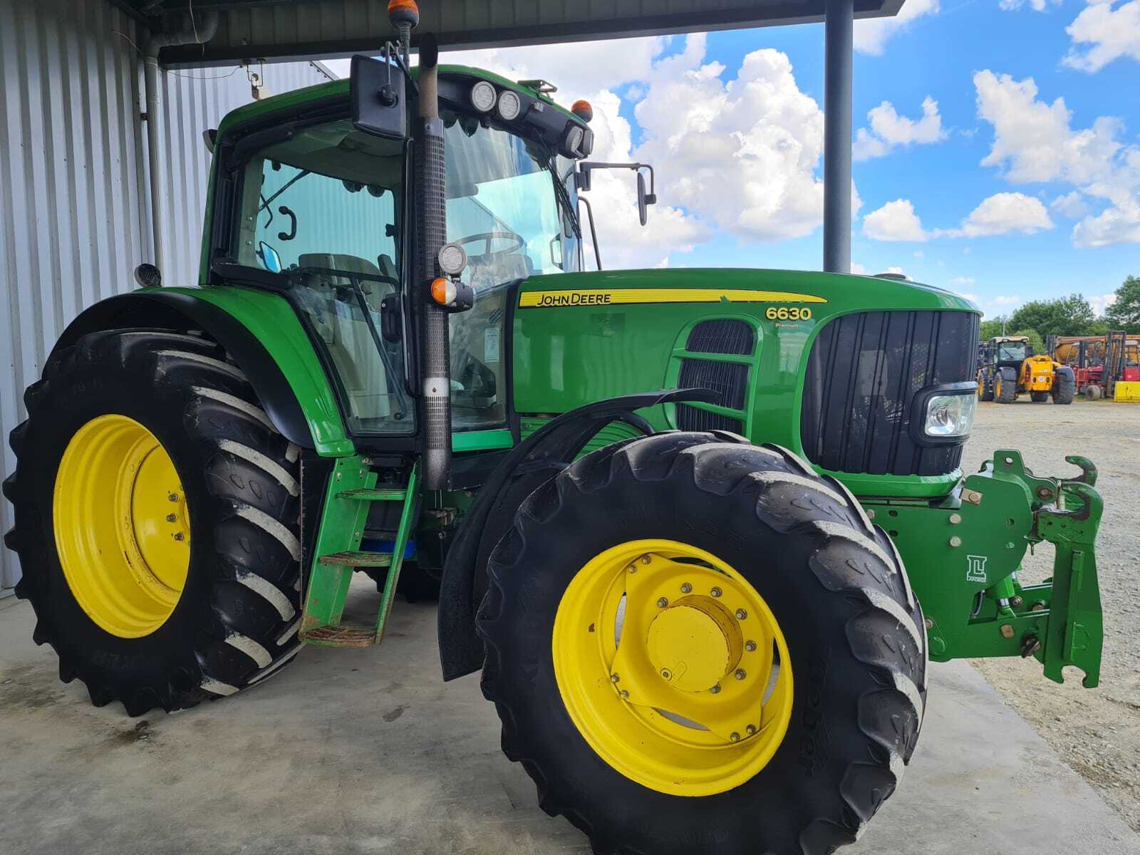 JOHN DEERE 6630 PREMIUM