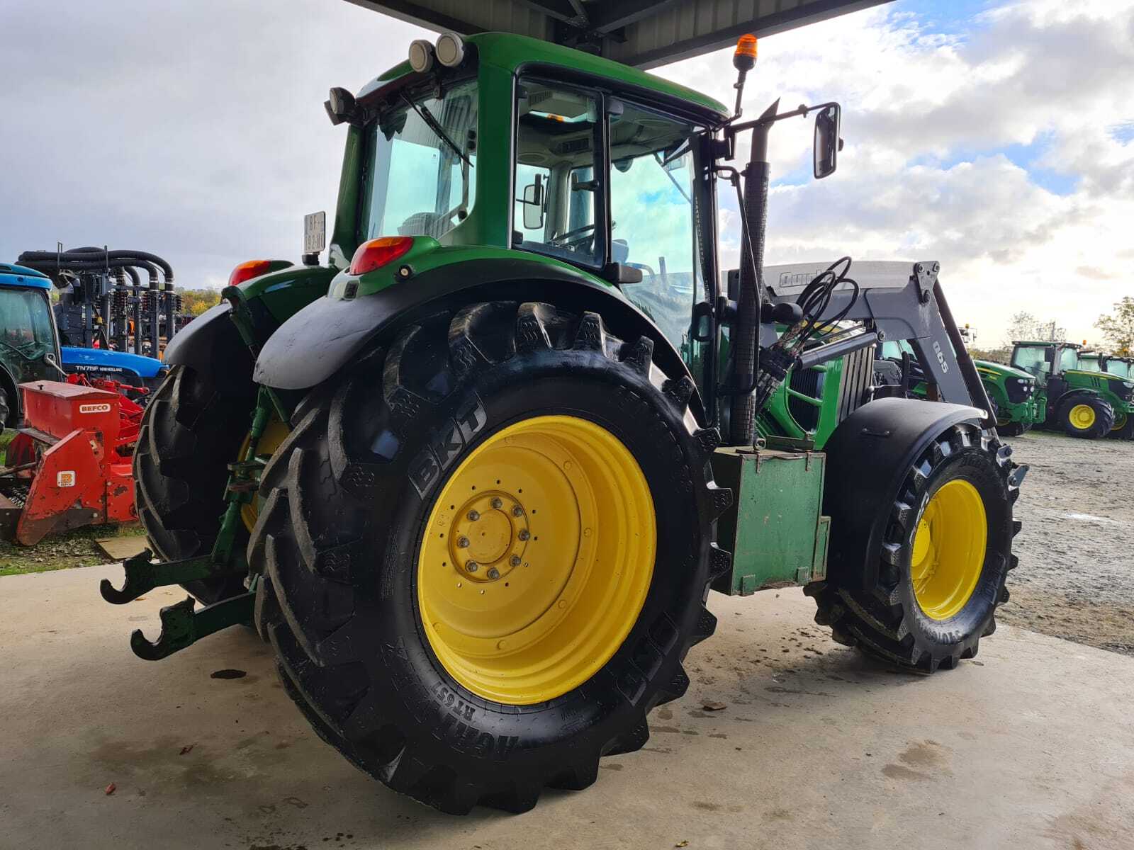 JOHNDEERE 6630 PREMIUM