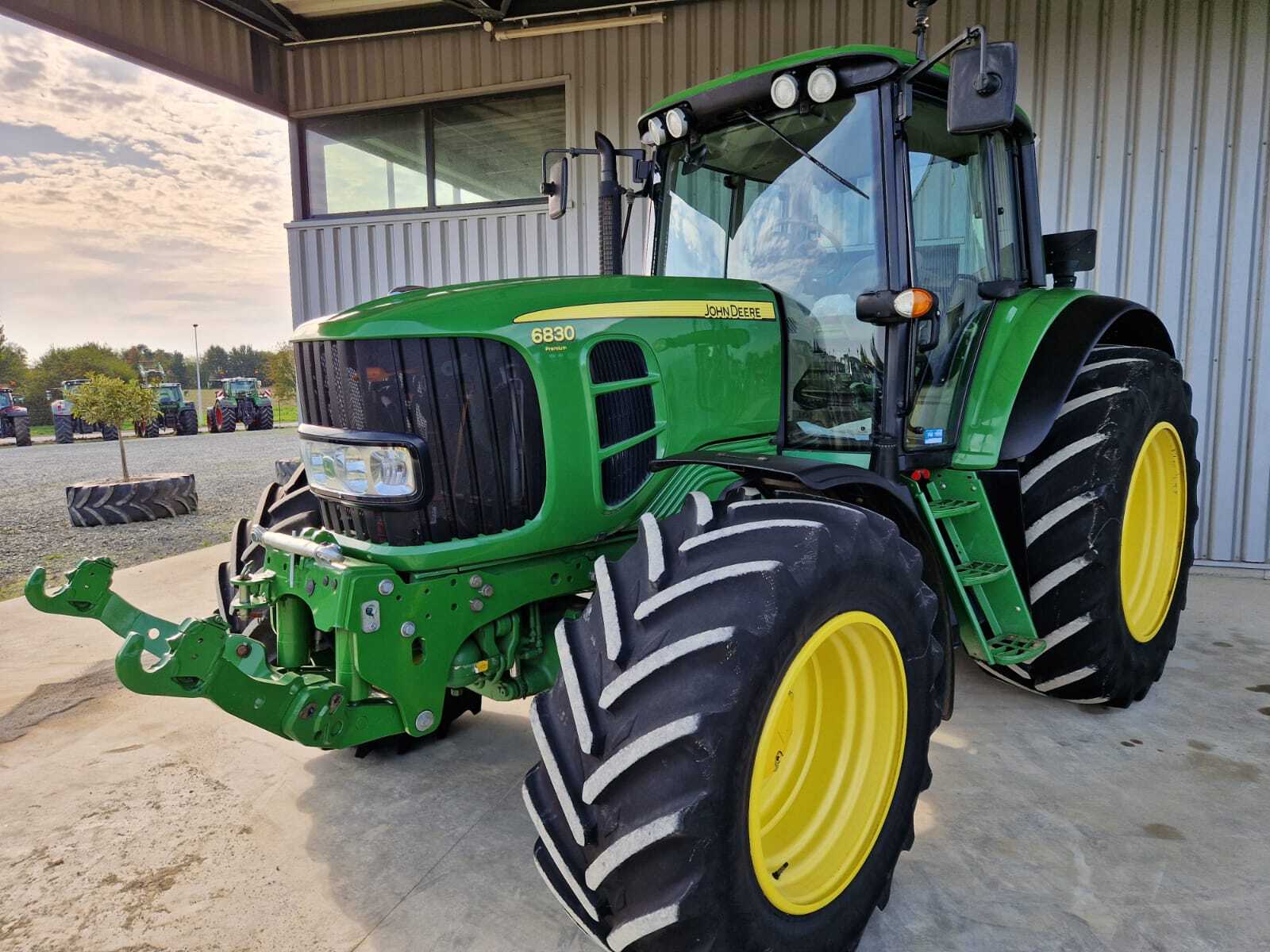 JOHN DEERE 6830 PREMIUM