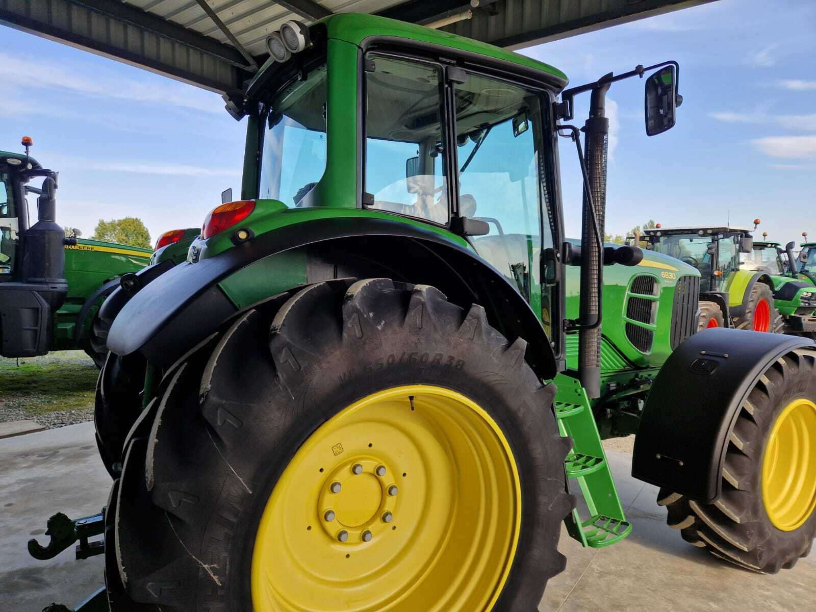 JOHN DEERE 6830 PREMIUM