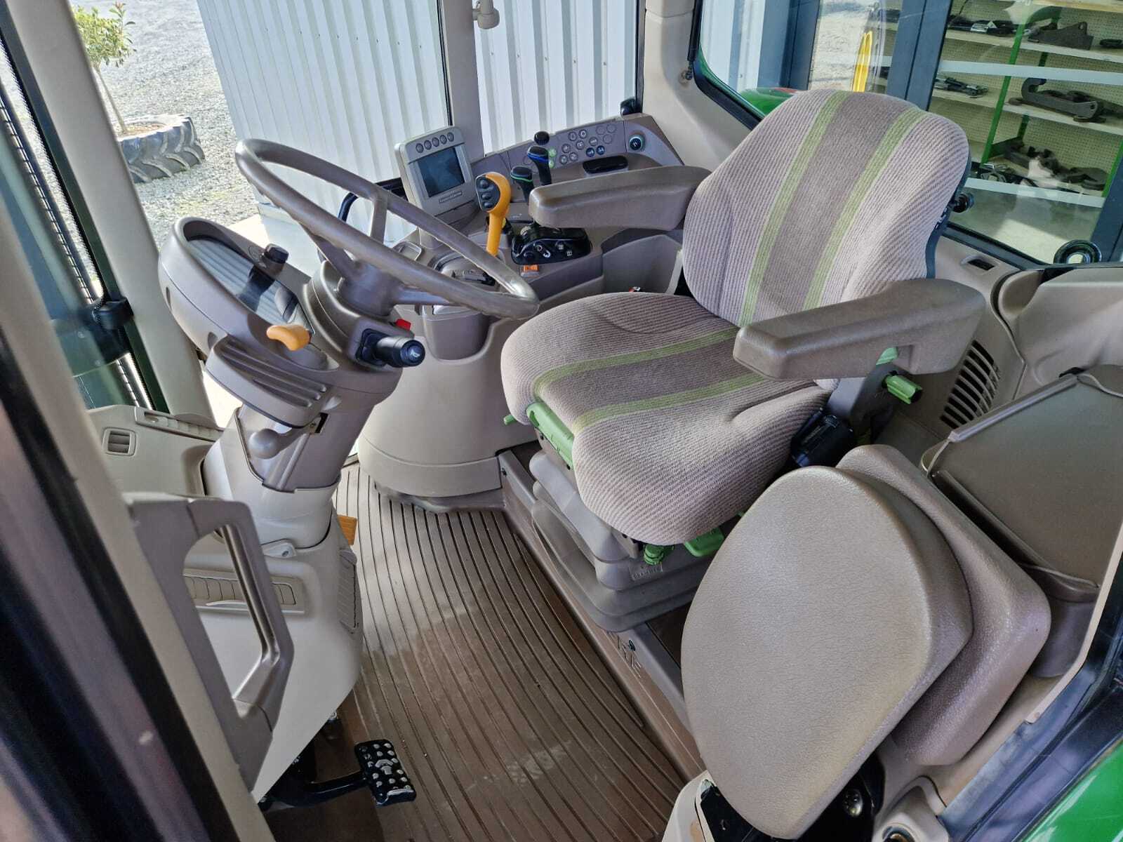 JOHN DEERE 6830 PREMIUM
