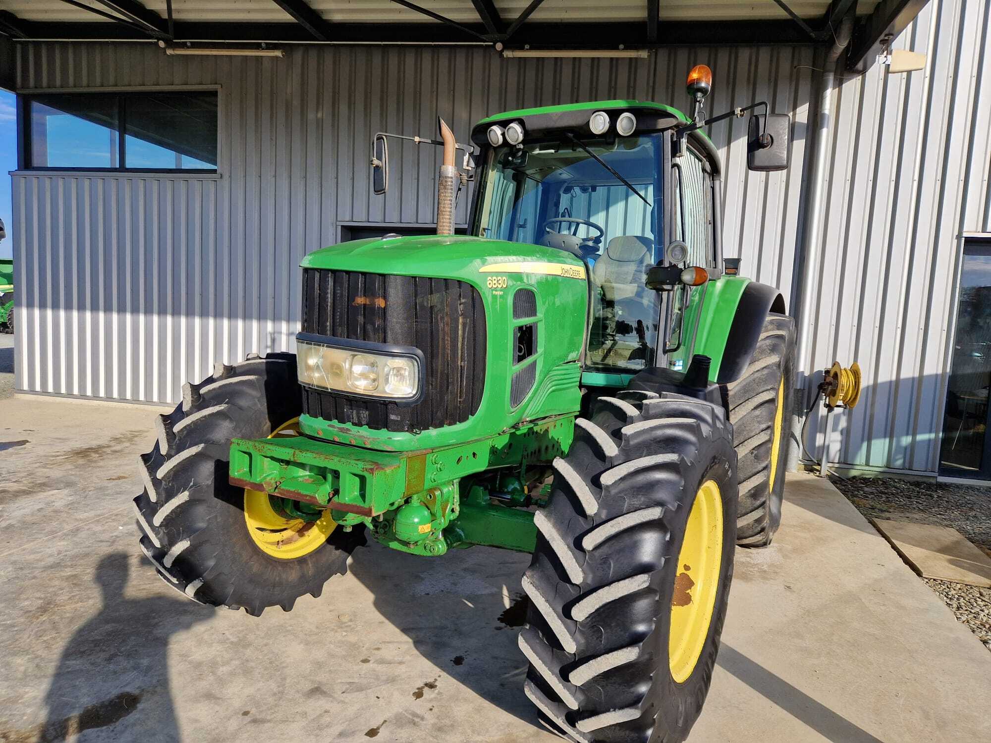 JOHN DEERE 6830 PREMIUM