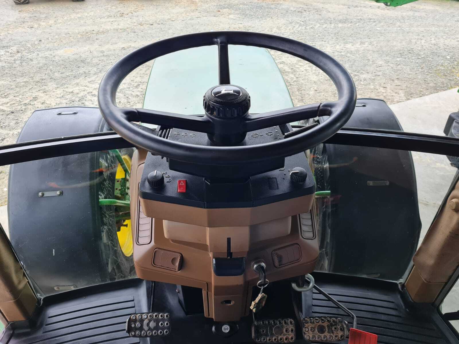 JOHN DEERE 6900