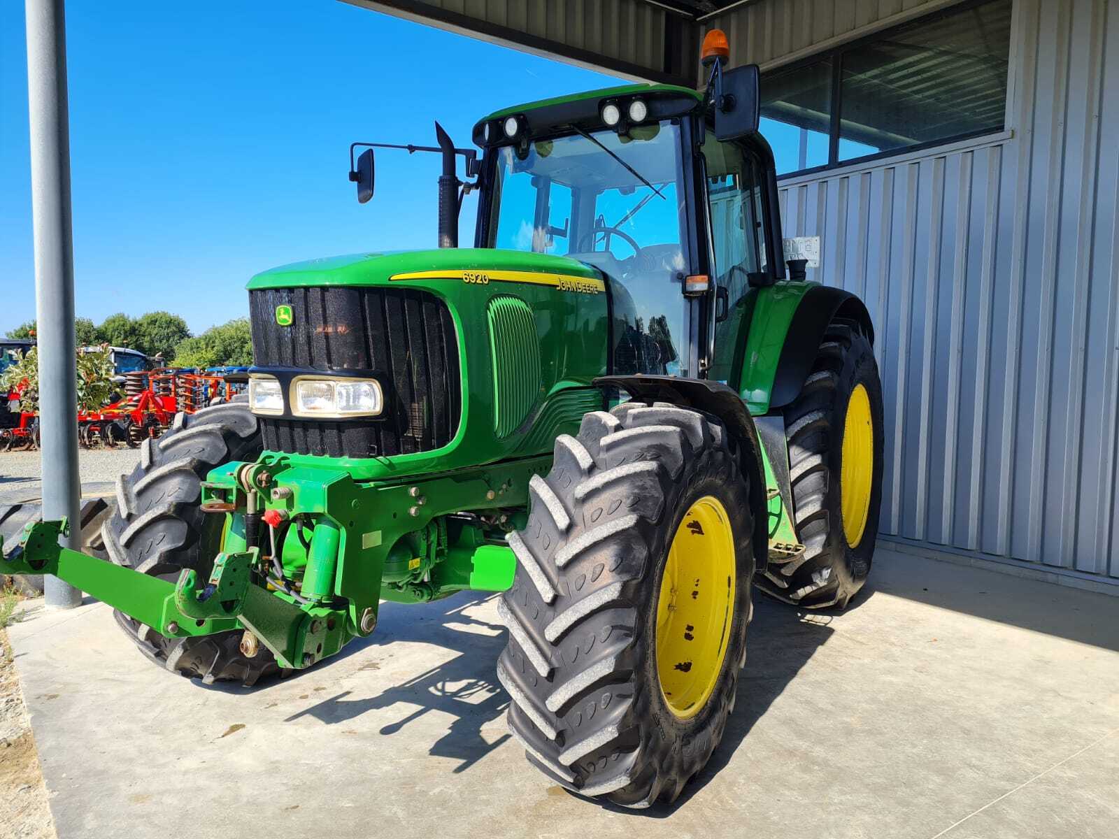 JOHN DEERE 6920 PREMIUM