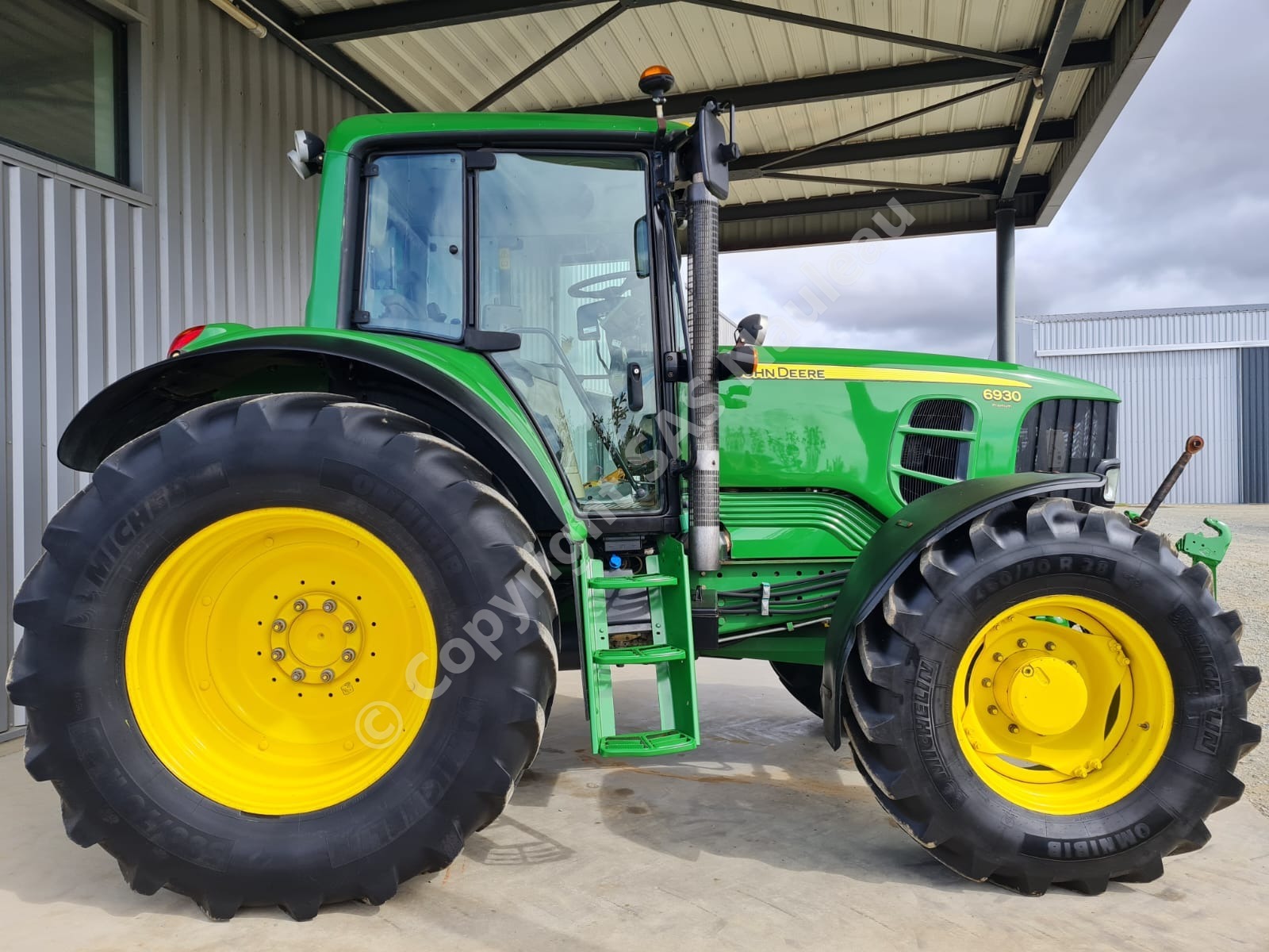 JOHN DEERE 6930 PREMIUM