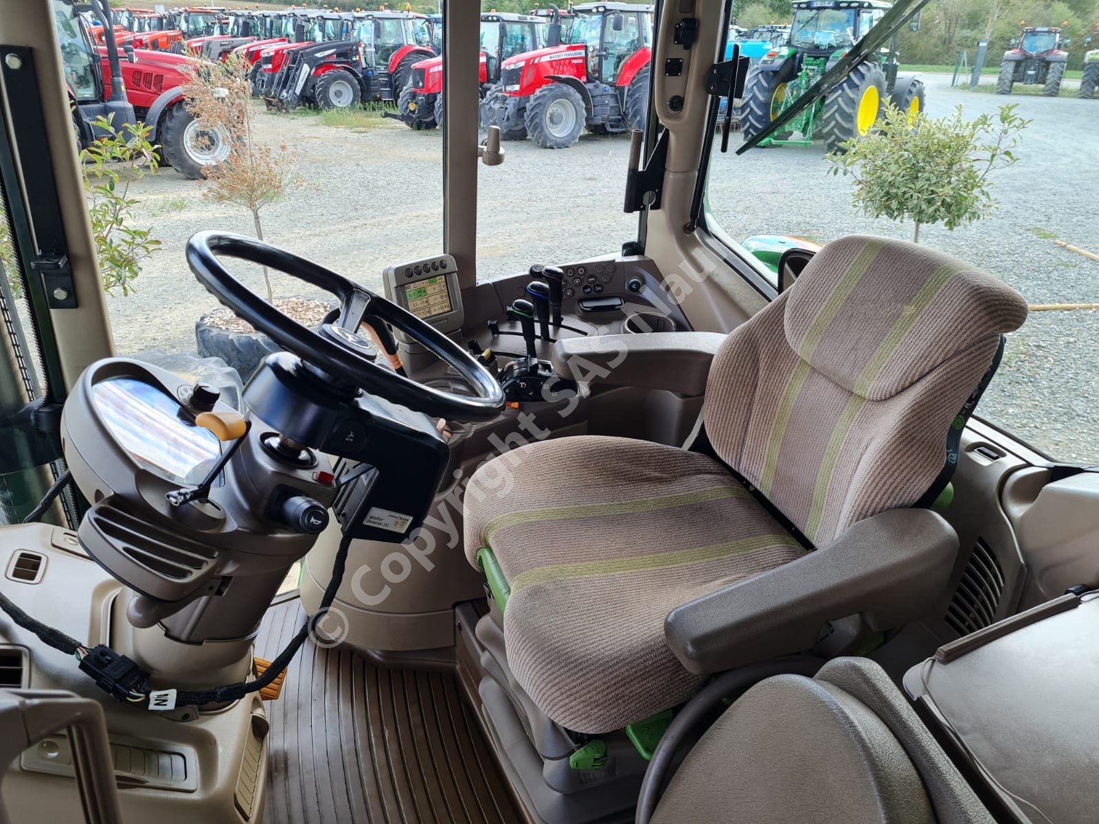 JOHN DEERE 6930 PREMIUM