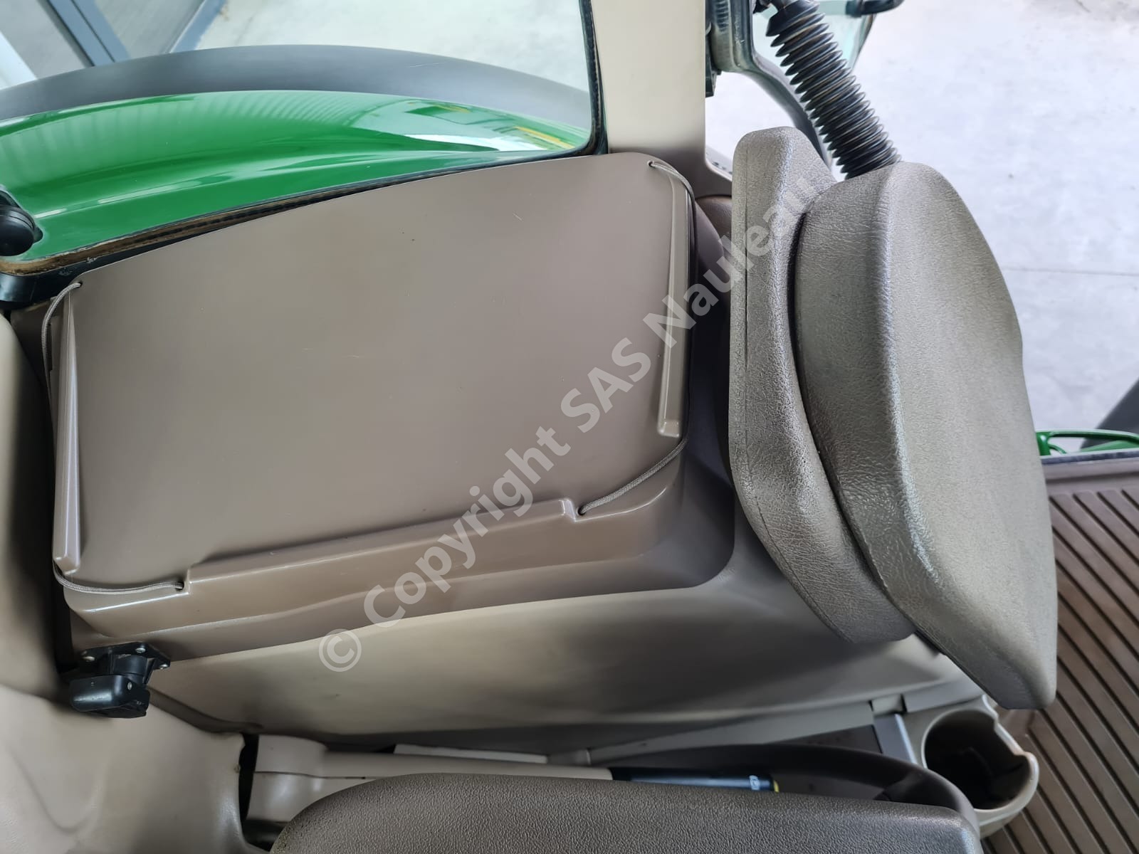 JOHN DEERE 6930 PREMIUM