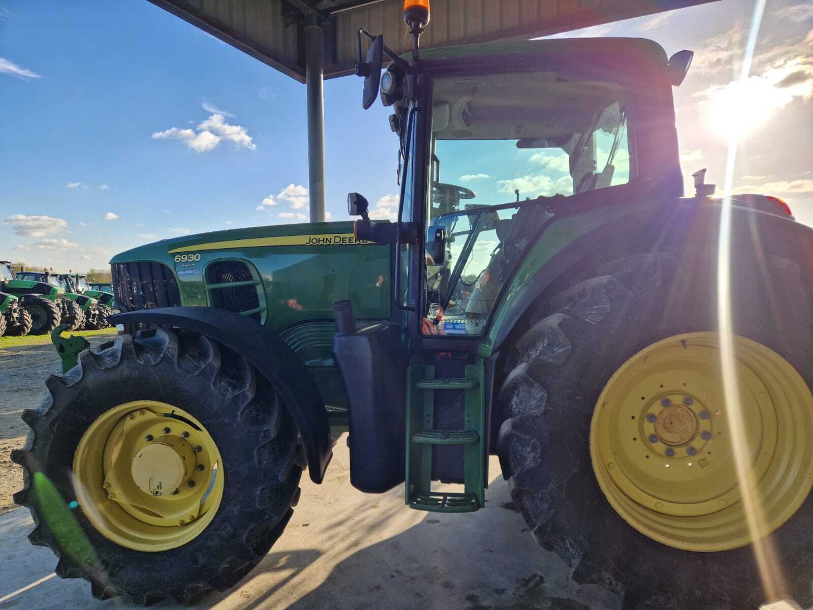 JOHN DEERE 6930 PREMIUM
