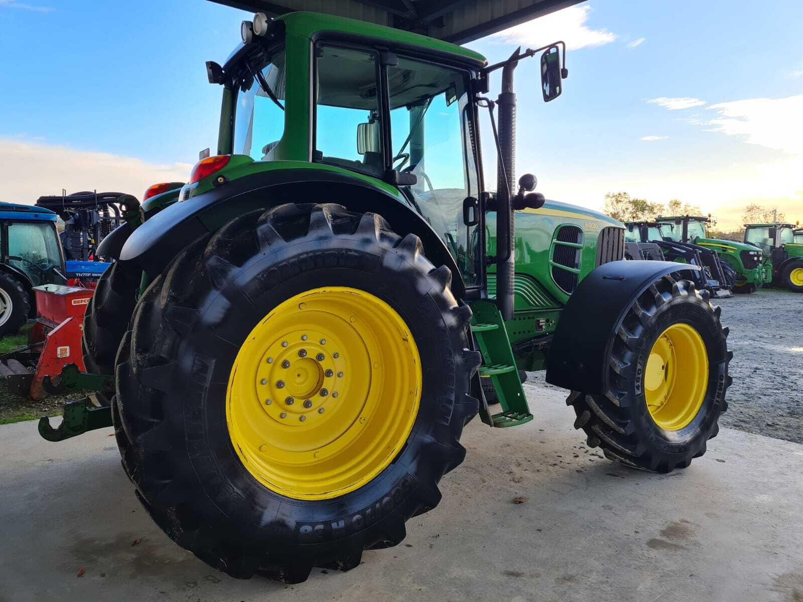 JOHN DEERE 6930 PREMIUM