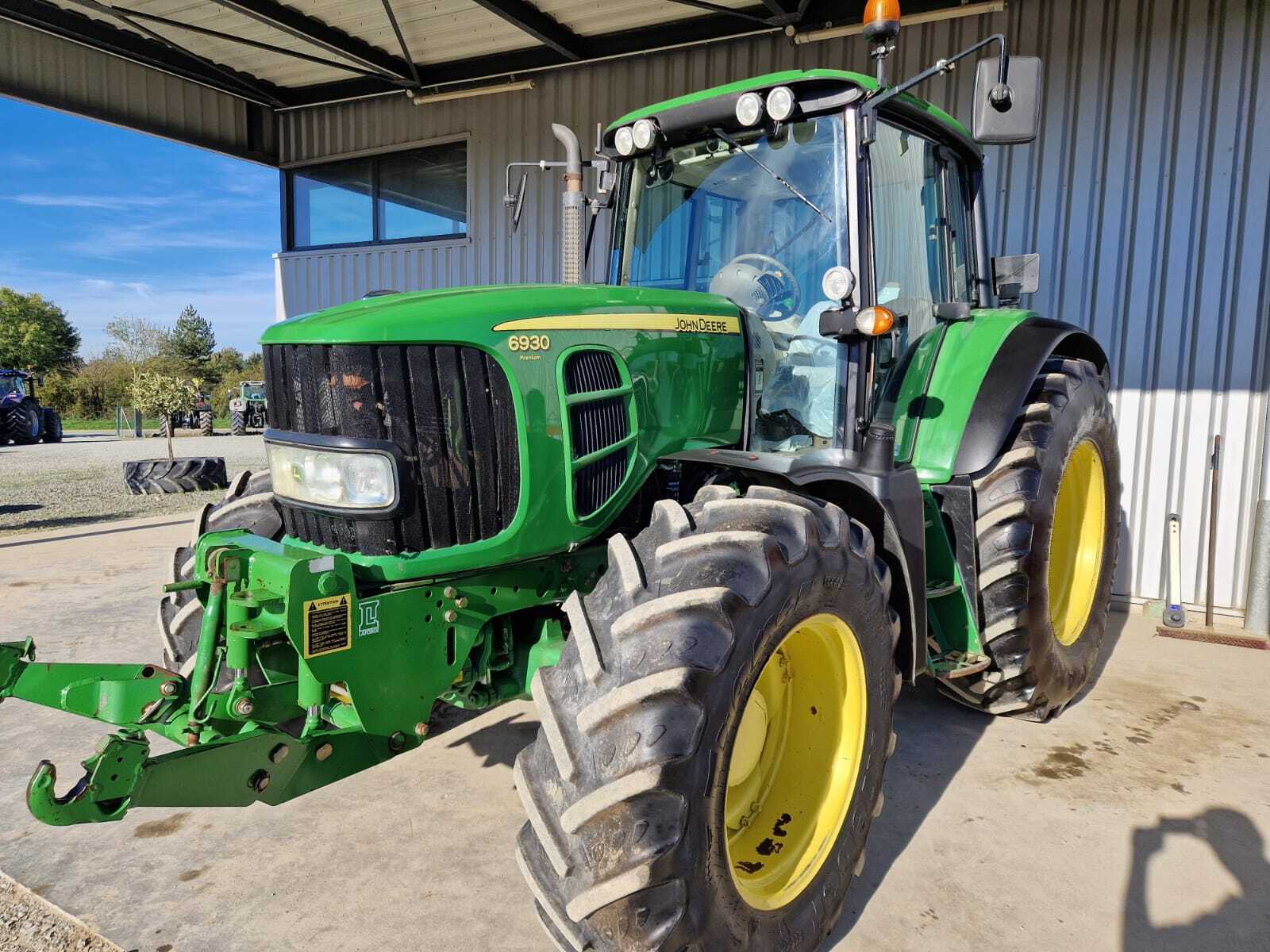 JOHN DEERE 6930 PREMIUM