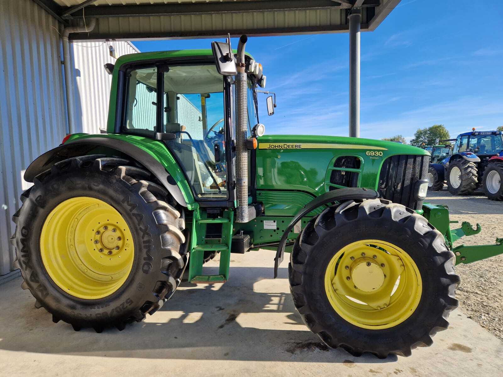 JOHN DEERE 6930 PREMIUM