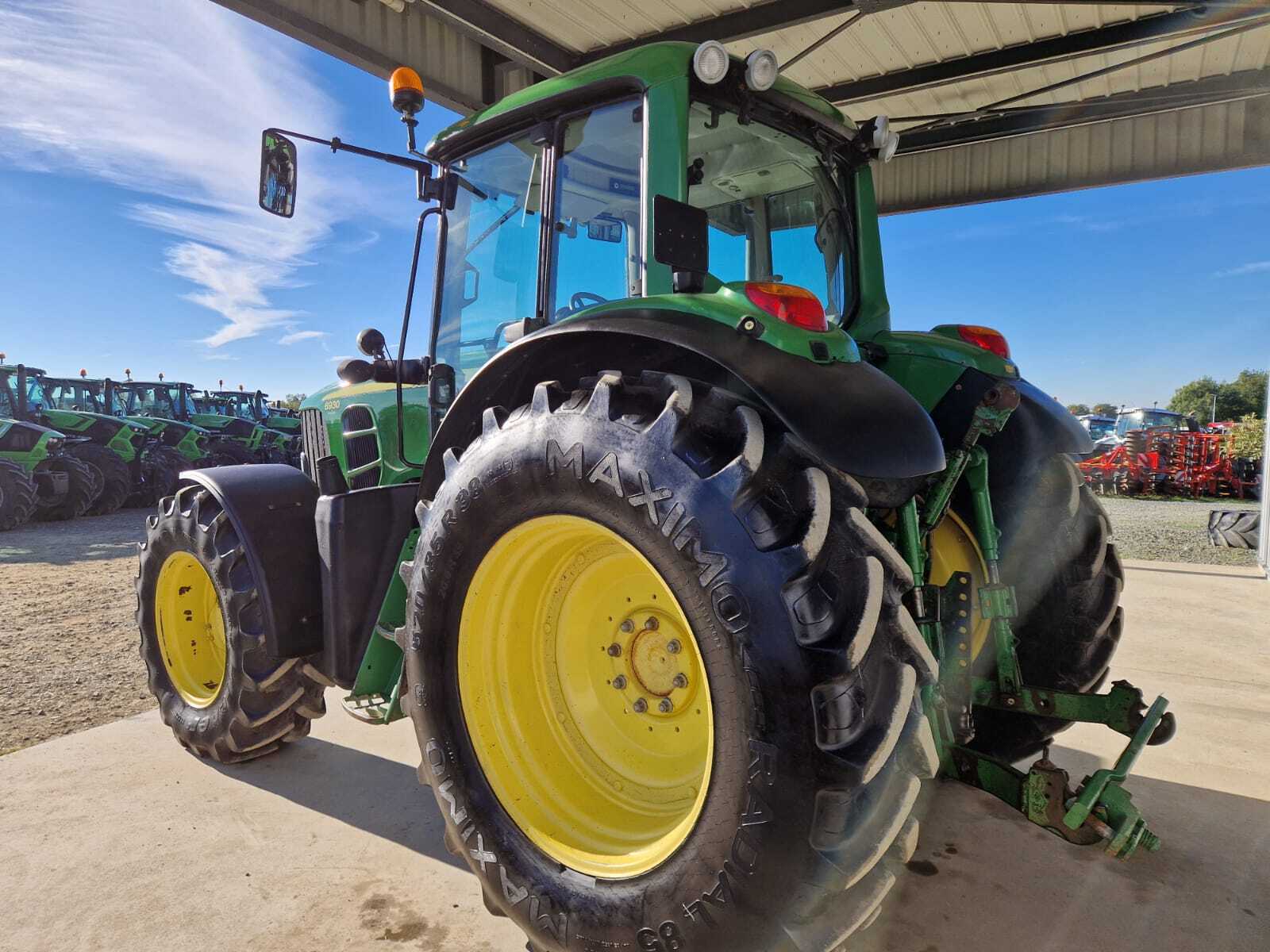 JOHN DEERE 6930 PREMIUM
