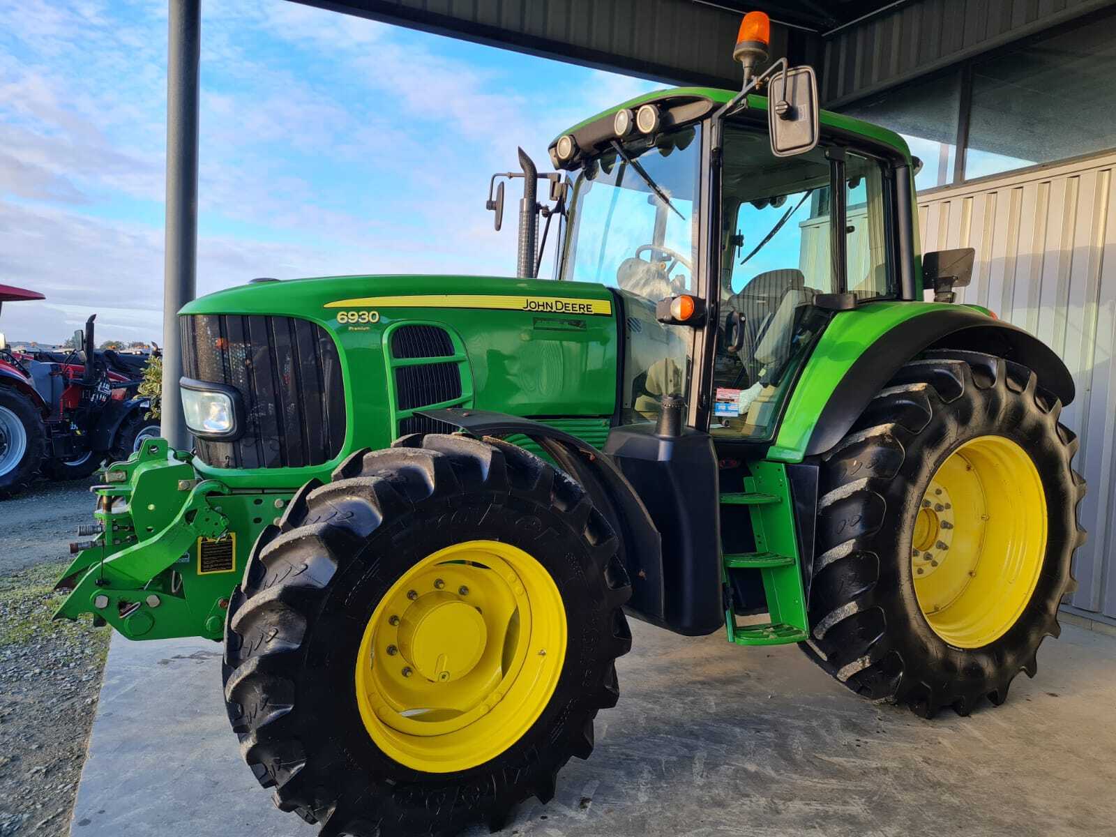 JOHN DEERE 6930 PREMIUM