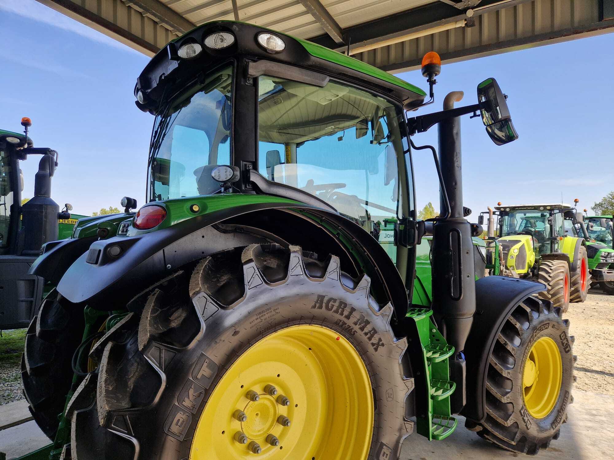 JOHN DEERE 6R130