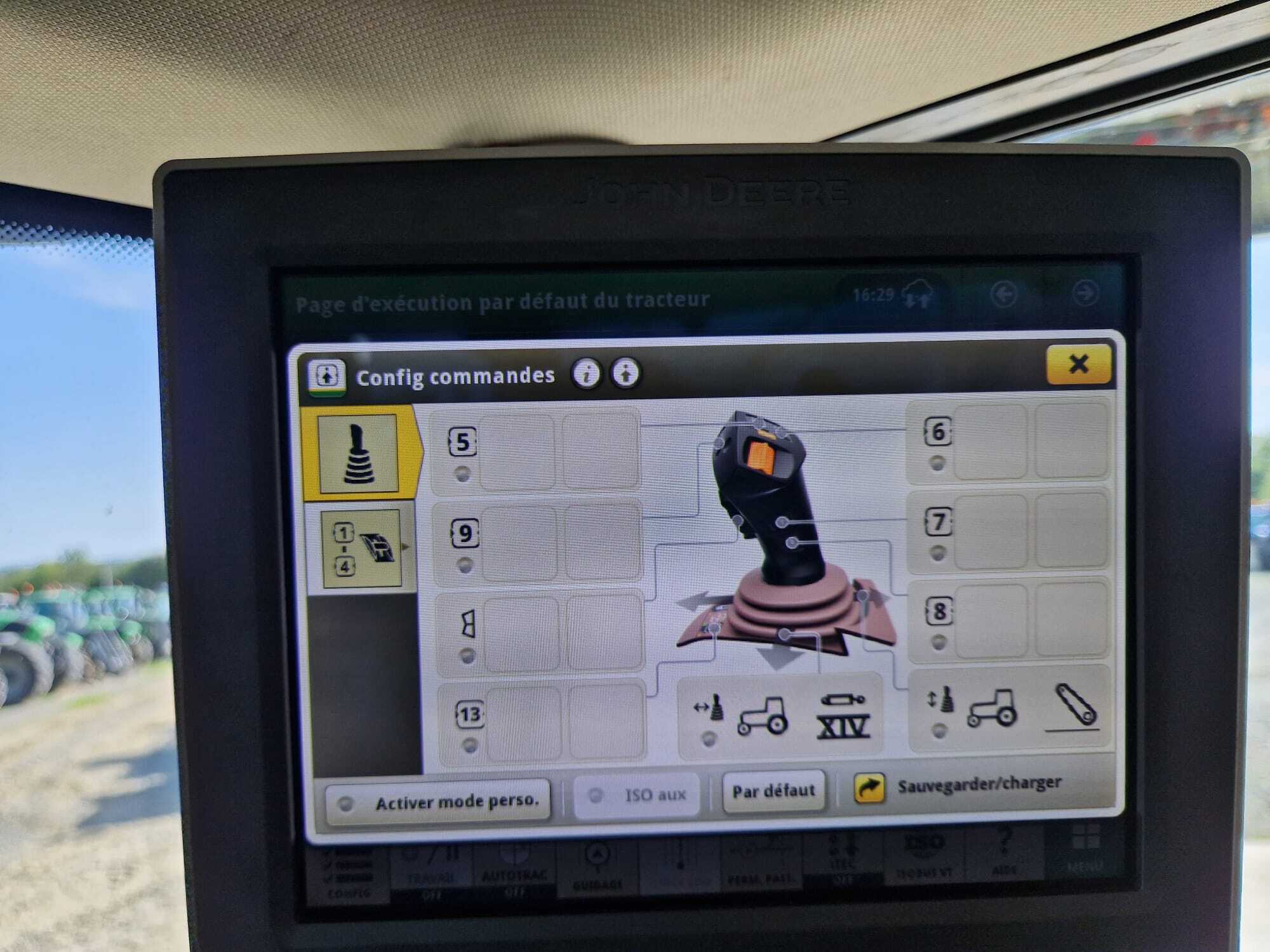 JOHN DEERE 6R130