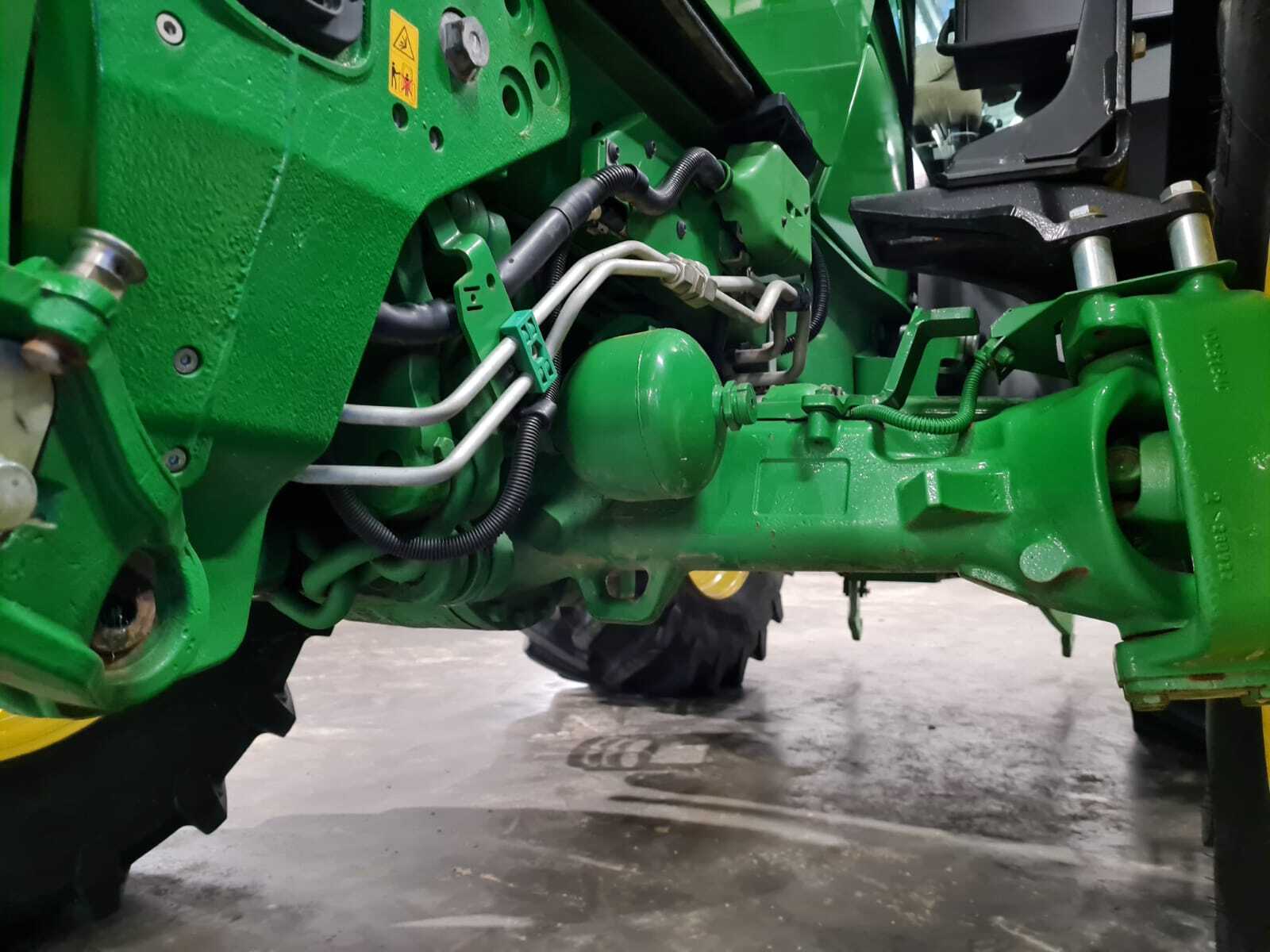 JOHN DEERE 6R140