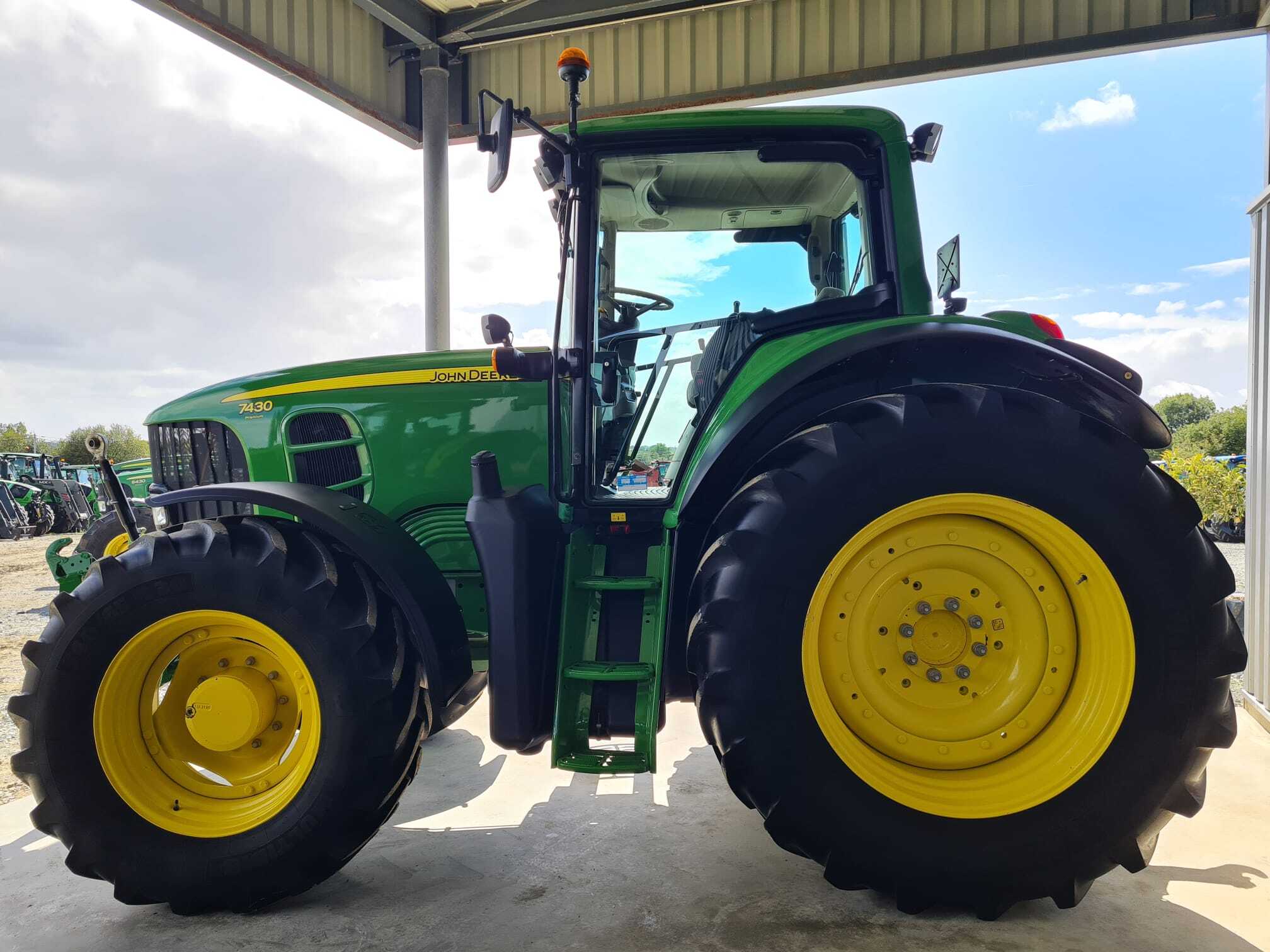 JOHN DEERE 7430 AUTOPOWER